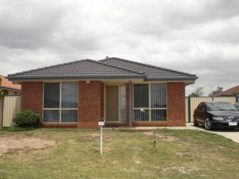 40 Merribah Way, CRANBOURNE WEST VIC 3977