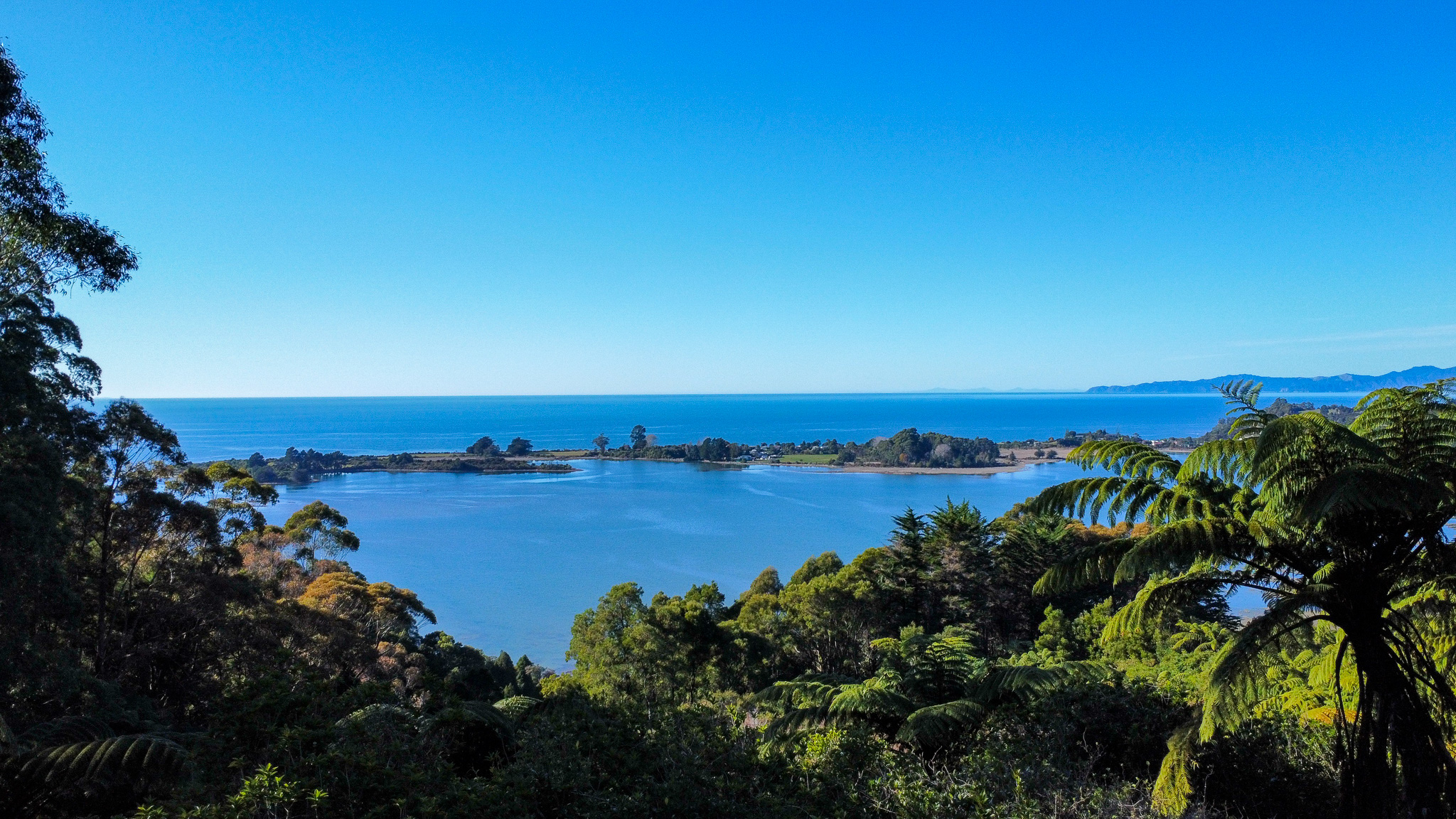 1833 Takaka-Collingwood Highway, PARAPARA TASMAN 7182