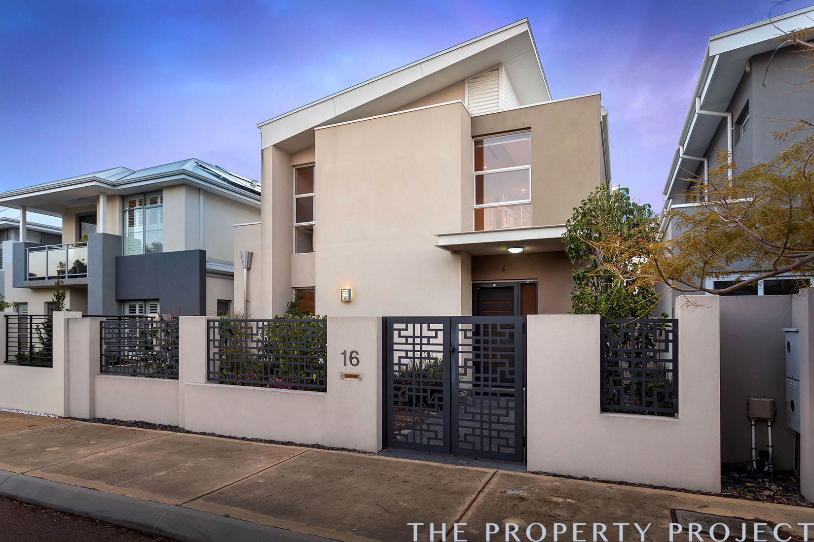 16 Lacebark Road Churchlands WA 6018