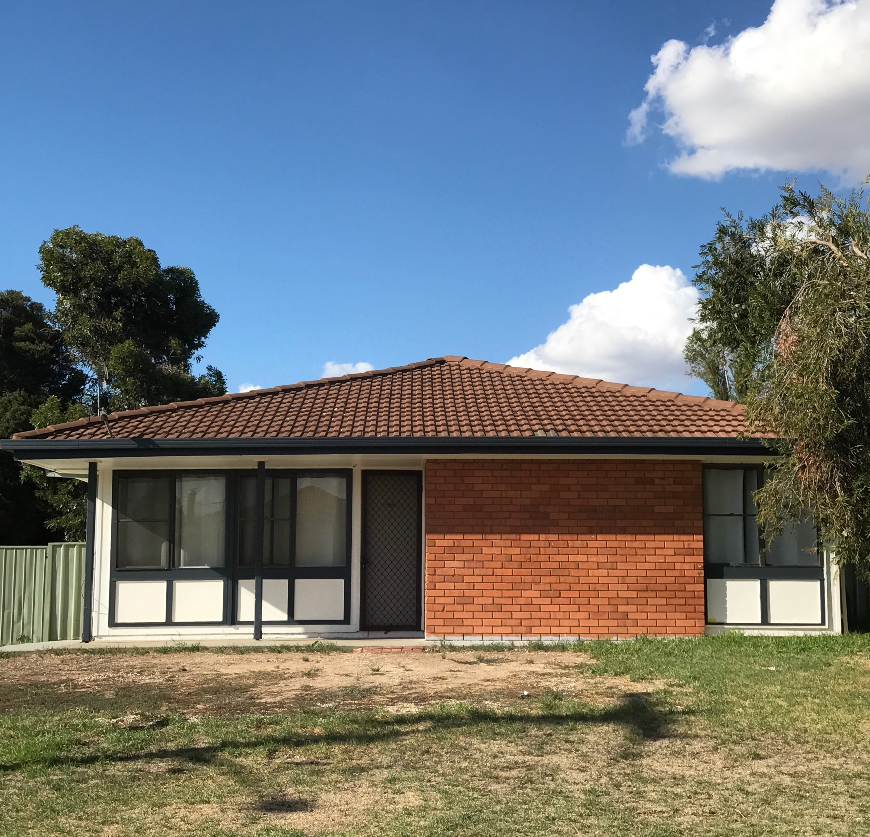 18 Ballantyne Court, DENILIQUIN NSW 2710