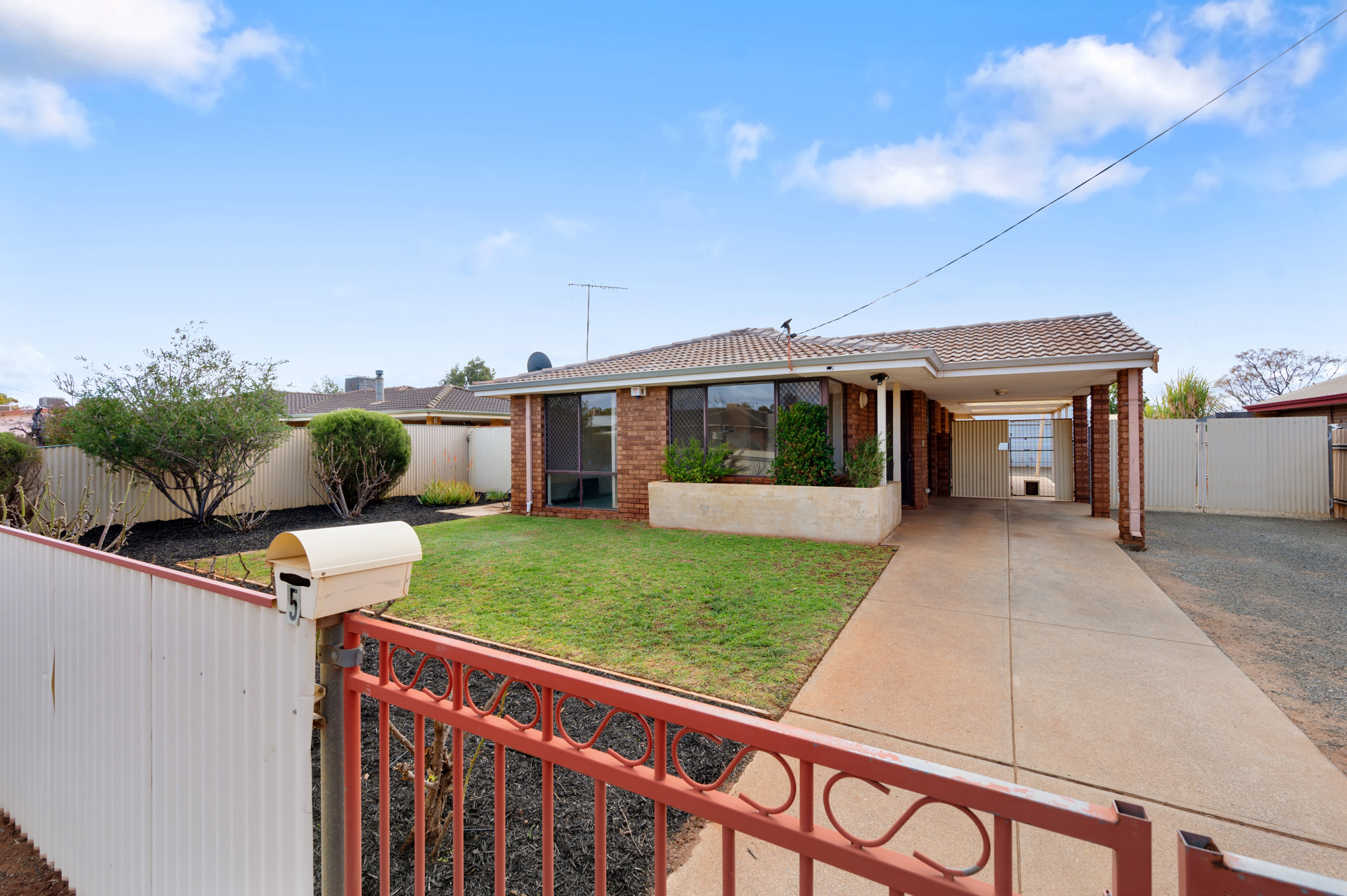 5 Starlight Pl, SOUTH KALGOORLIE WA 6430
