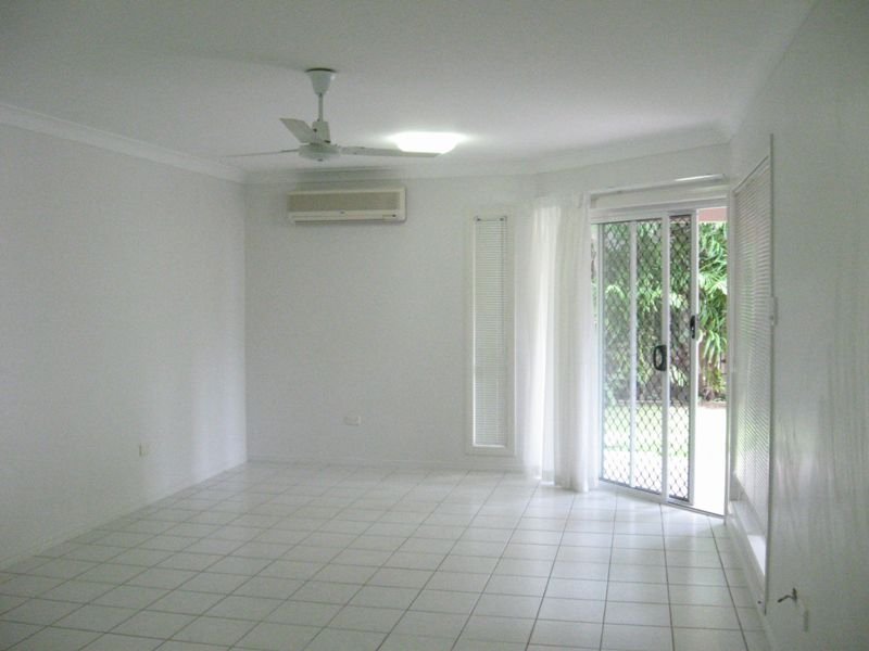 2 / 29 Soule Street, HERMIT PARK QLD 4812