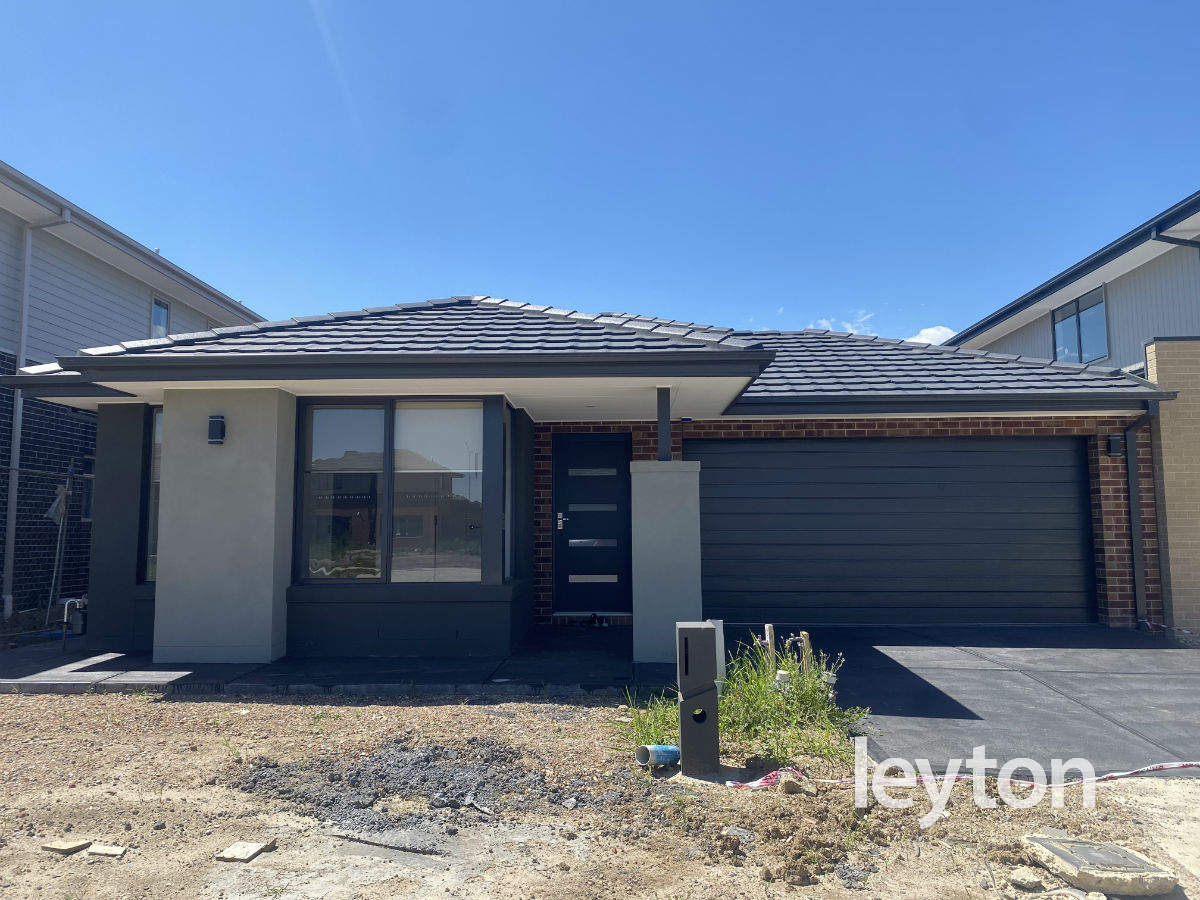 10 Creative Avenue, CLYDE NORTH VIC 3978