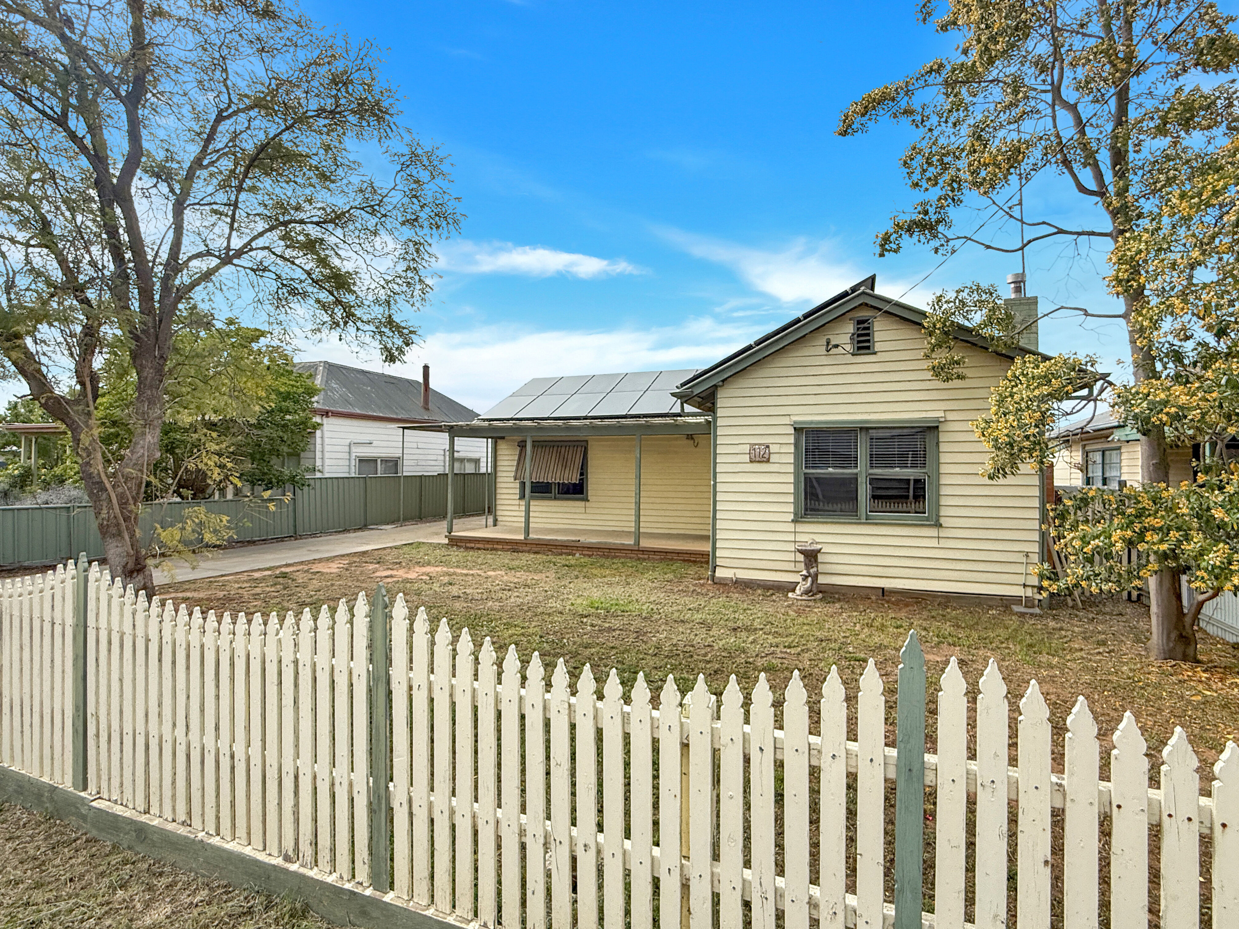 112 Napier Street, DENILIQUIN NSW 2710