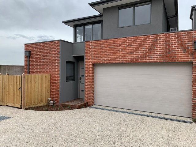 3 / 2 Kingsley Grove, MOUNT WAVERLEY VIC 3149