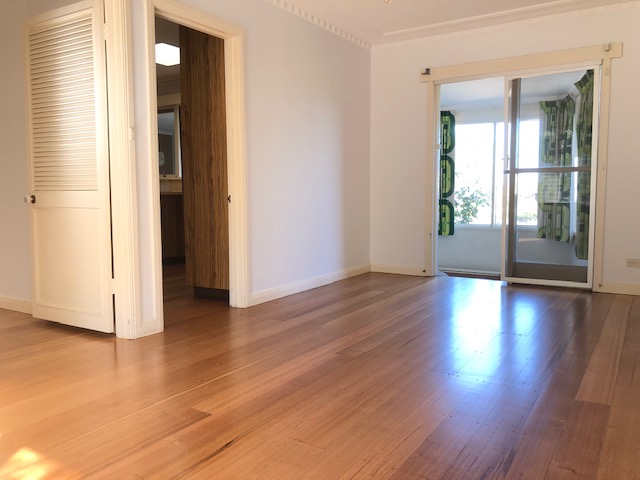 15 Dallas Street, MOUNT WAVERLEY VIC 3149
