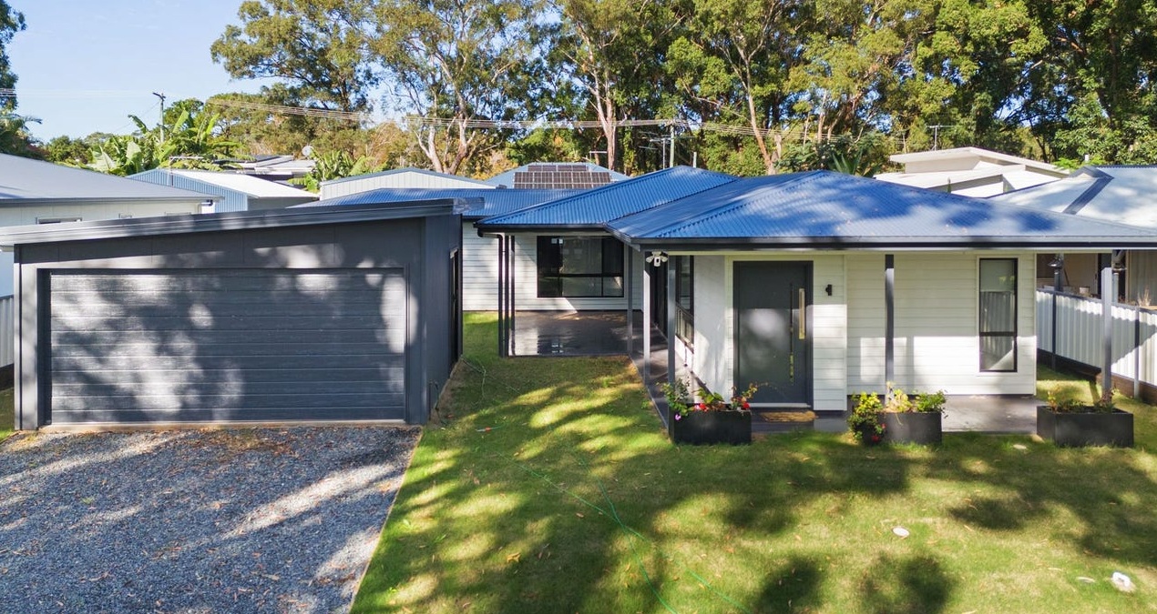 50 Vista Street, RUSSELL ISLAND QLD 4184
