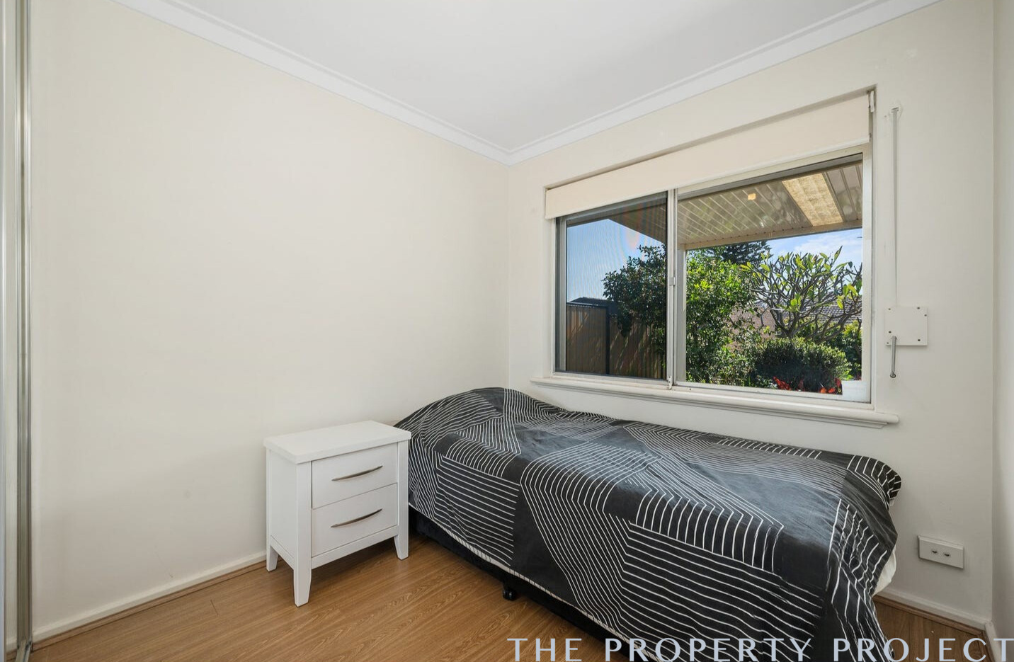 10 Farringdon Way Huntingdale WA 6110