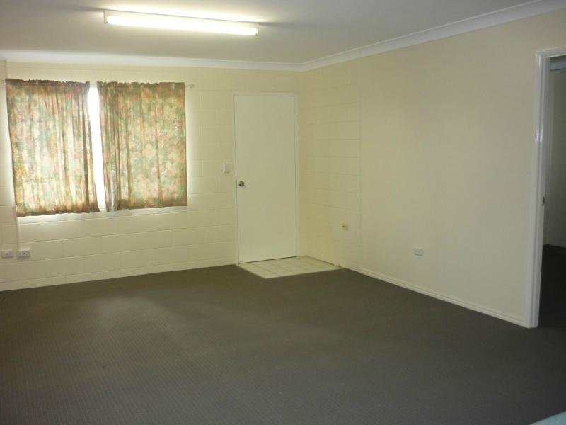 1 / 82 McAllister Street, Oonoonba, TOWNSVILLE CITY QLD 4810