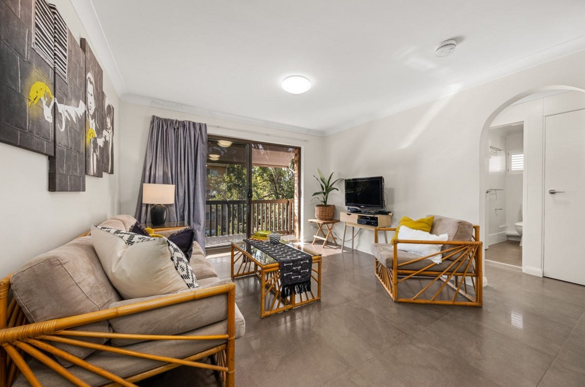 10 / 128 Langshaw Street, NEW FARM QLD 4005