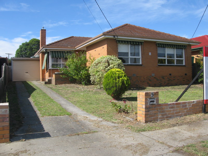 5 Devon Drive, SPRINGVALE SOUTH VIC 3172