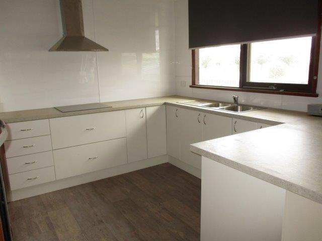 62 Anderson, WARRACKNABEAL VIC 3393