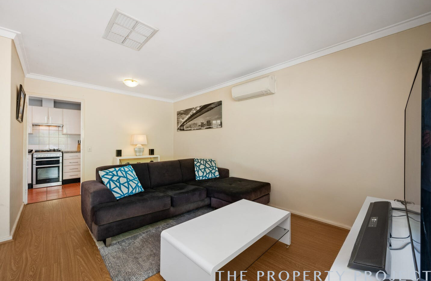 10 Farringdon Way Huntingdale WA 6110