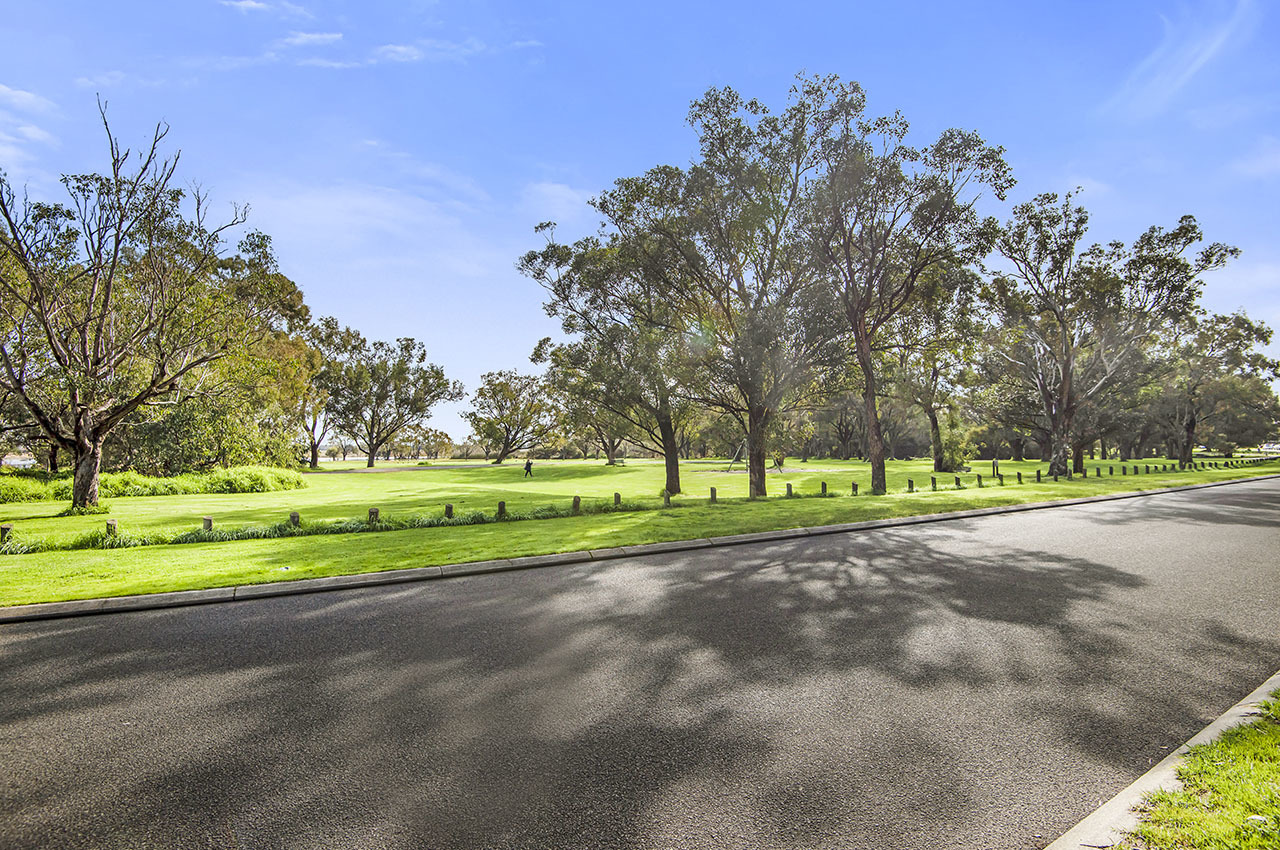 27 50 Moondine Drive Wembley WA 6014