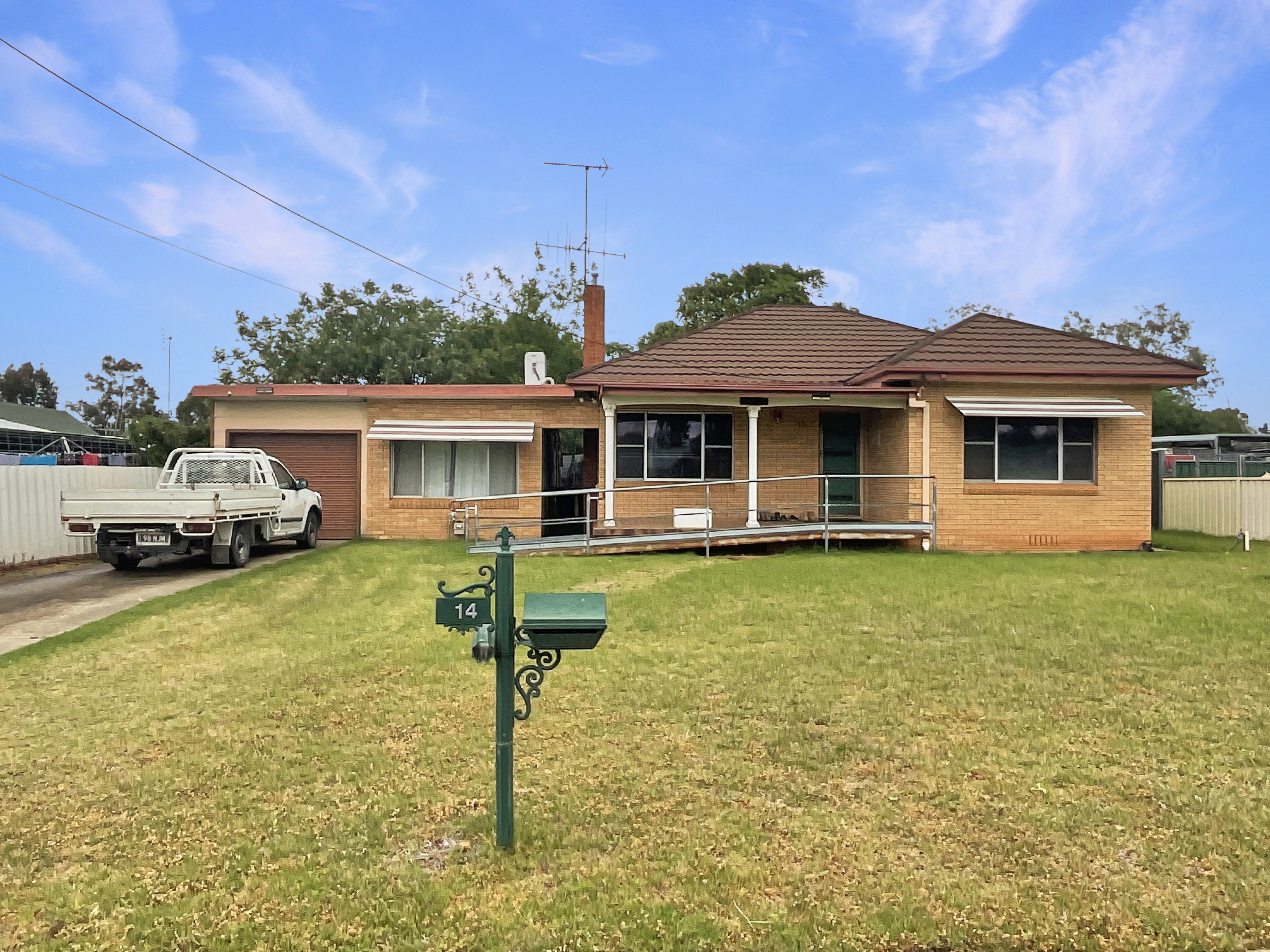 14 Reid Street, FORBES NSW 2871