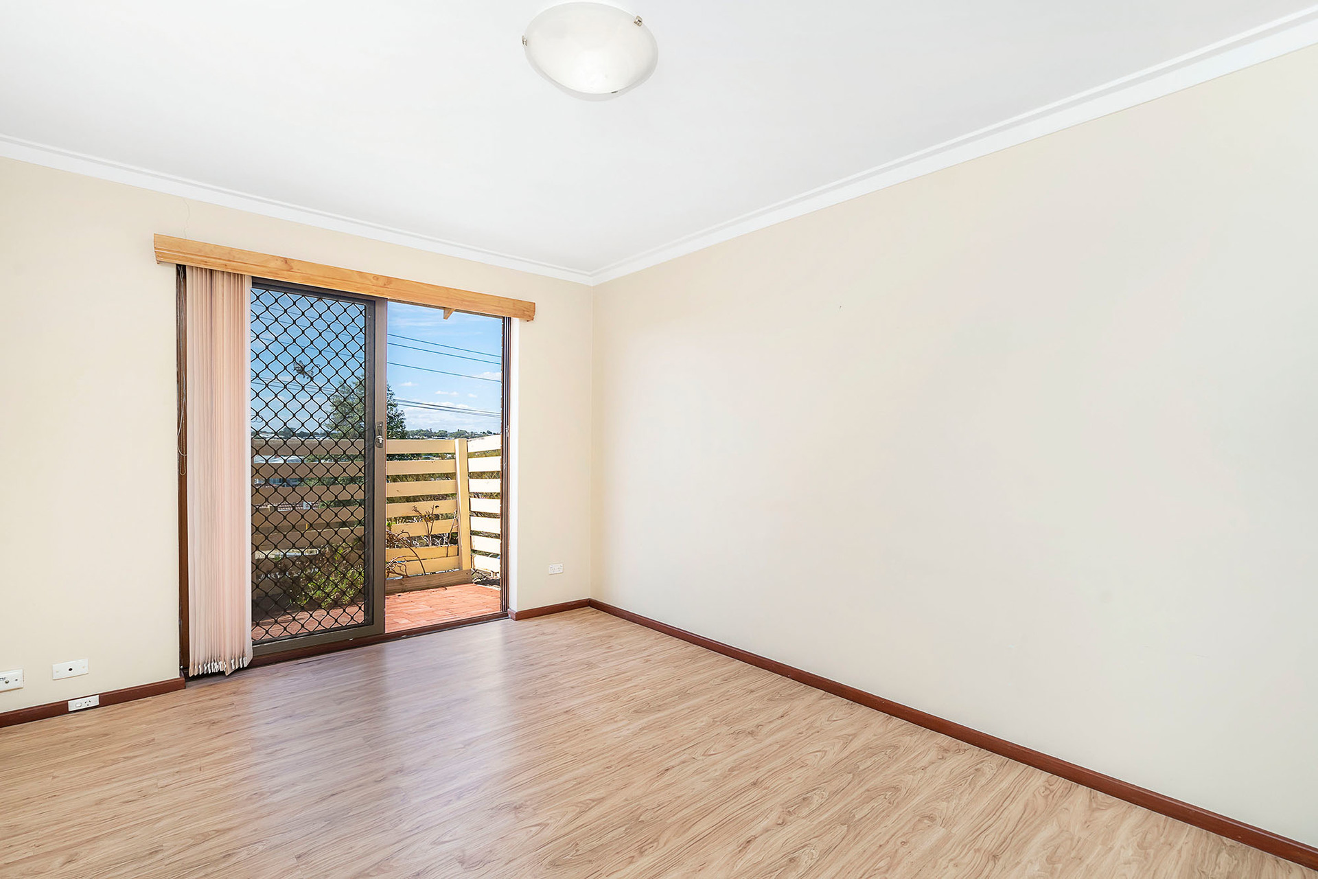 3 27 Edgehill Street Scarborough WA 6019