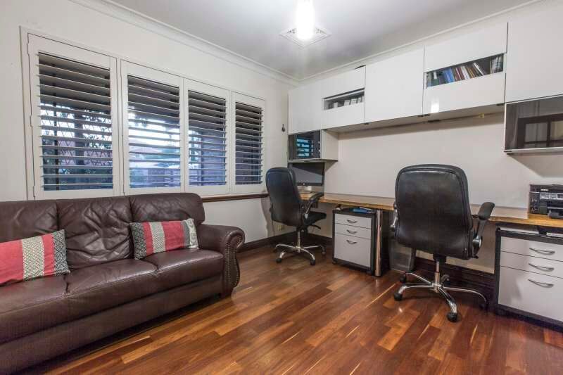 2 Hermite Rise Sorrento WA 6020