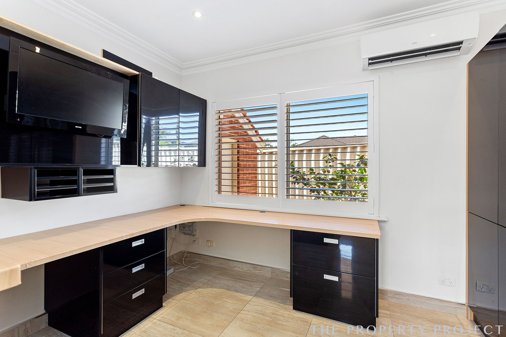 5 View Road Mount Pleasant WA 6153