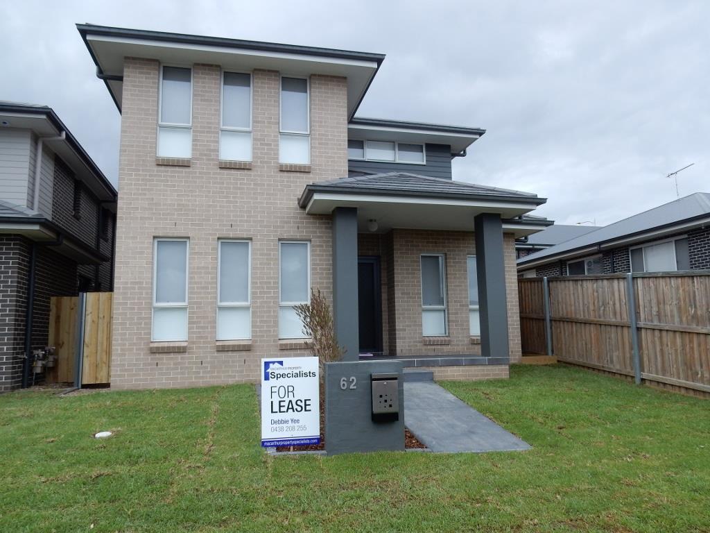 62 Holland Dr, SPRING FARM NSW 2570