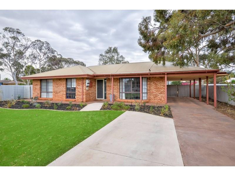 52 Sewell Drive, SOUTH KALGOORLIE WA 6430