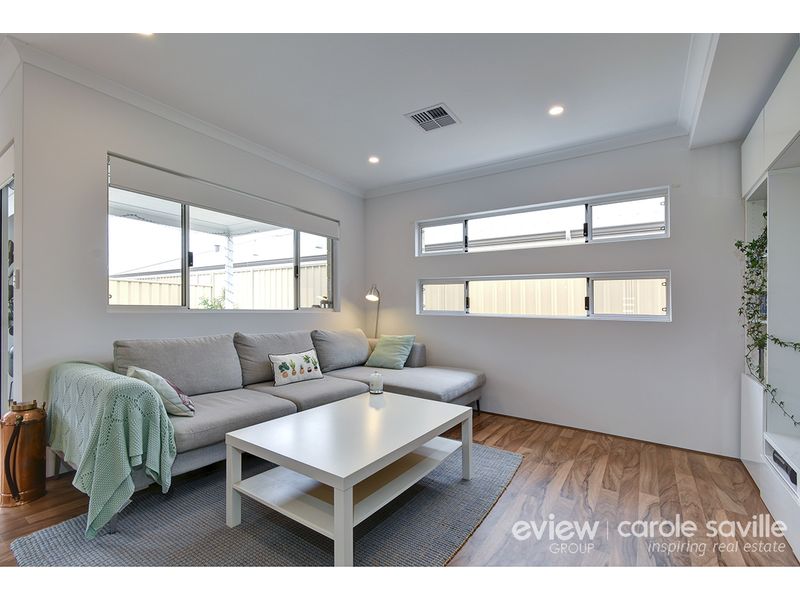 18 Dunedin Chase Hocking WA 6065