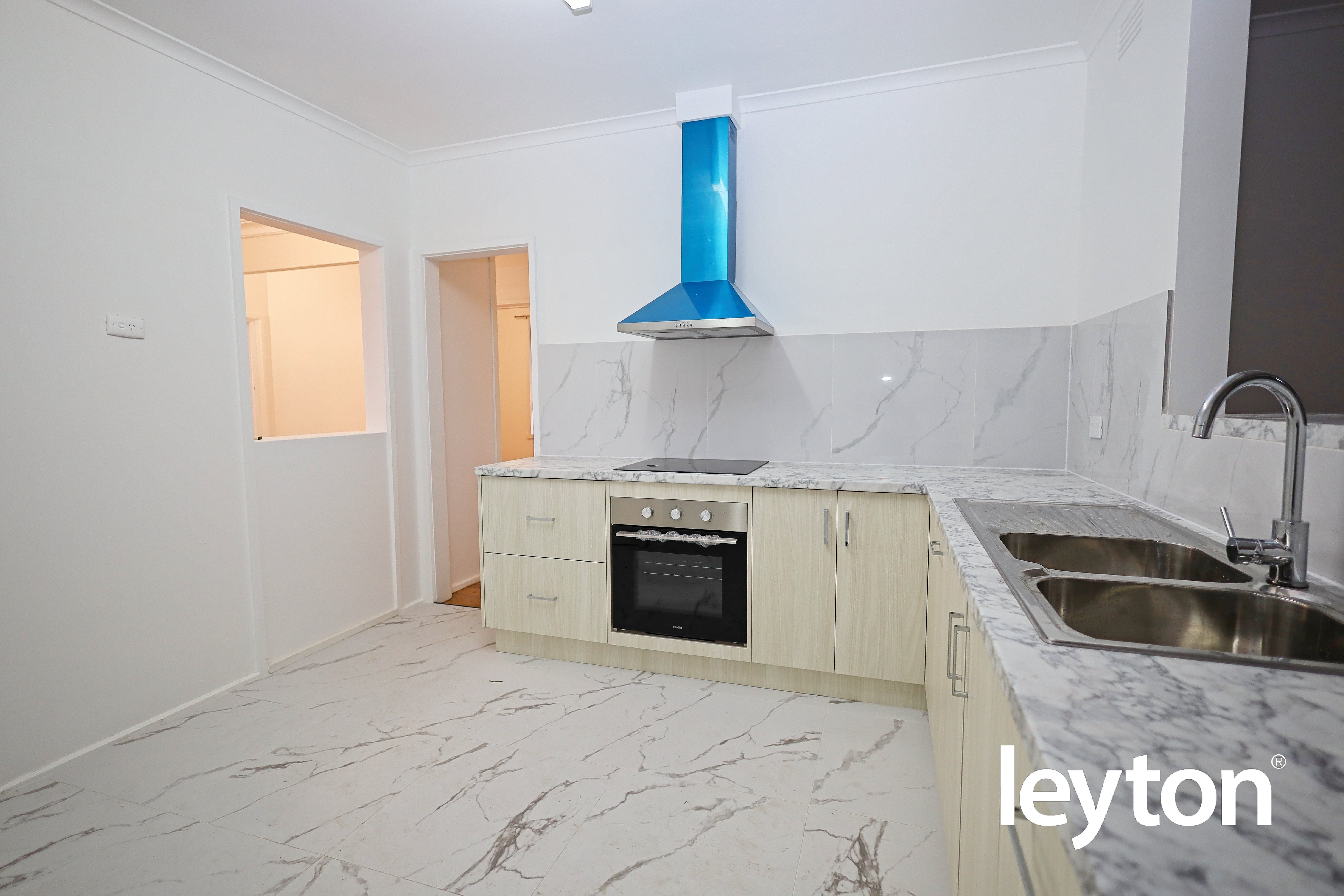 5 Emerald Drive, SPRINGVALE VIC 3171