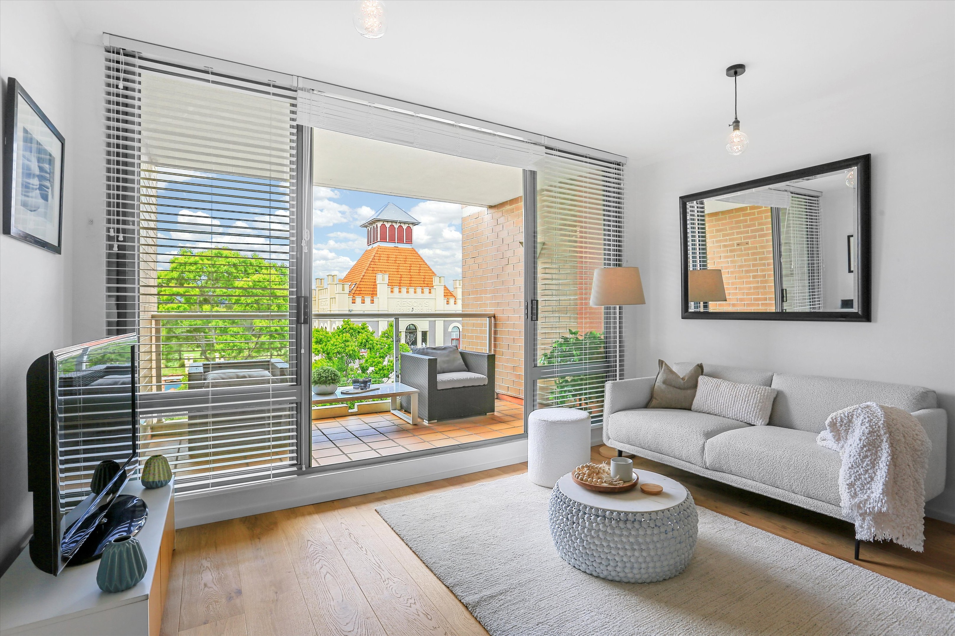 B708/780 Bourke Street, Redfern Leased by The Gallery Real Estate - image 4