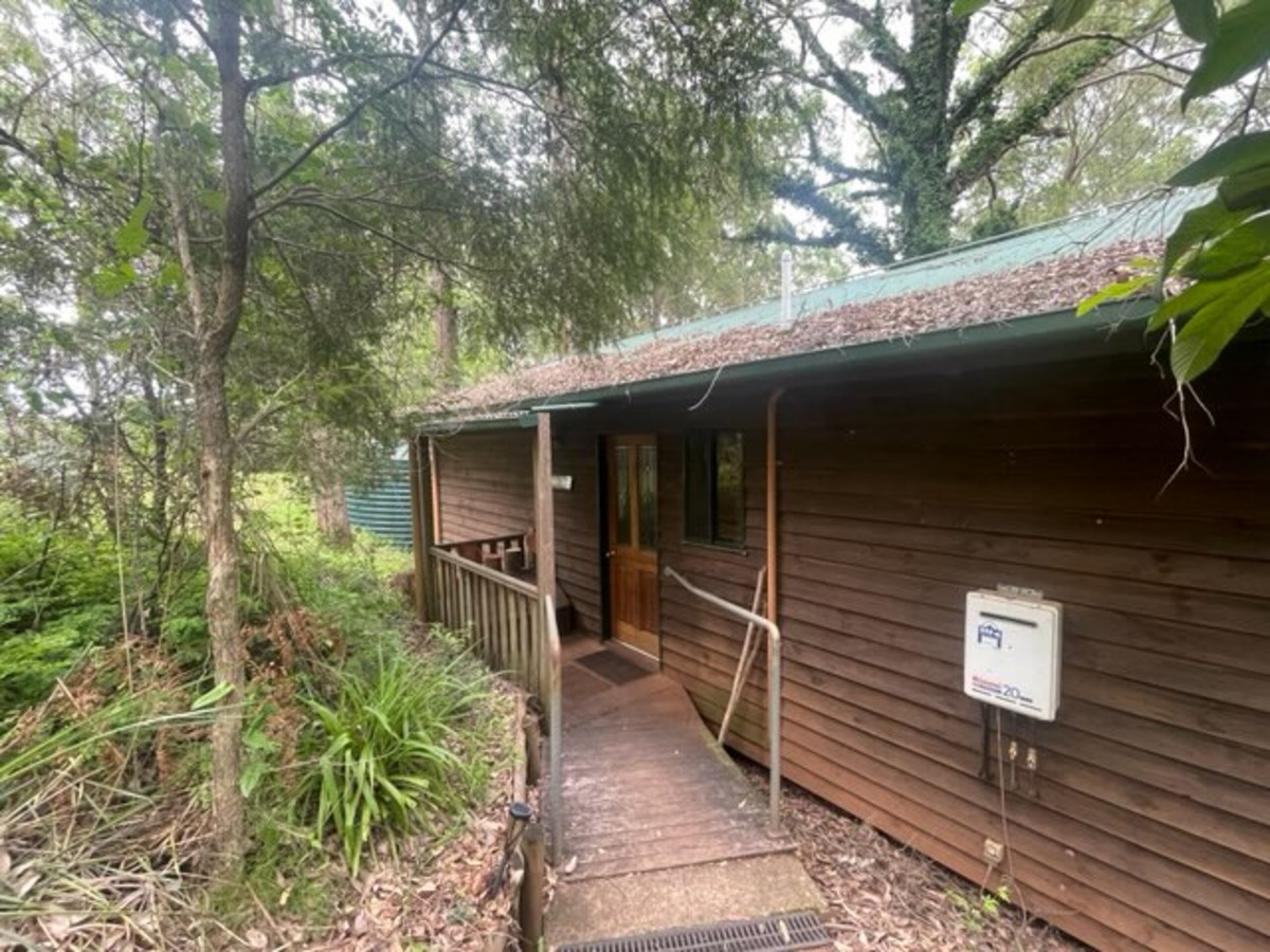 2 / 84 Palmtree Road, PALMTREE QLD 4352