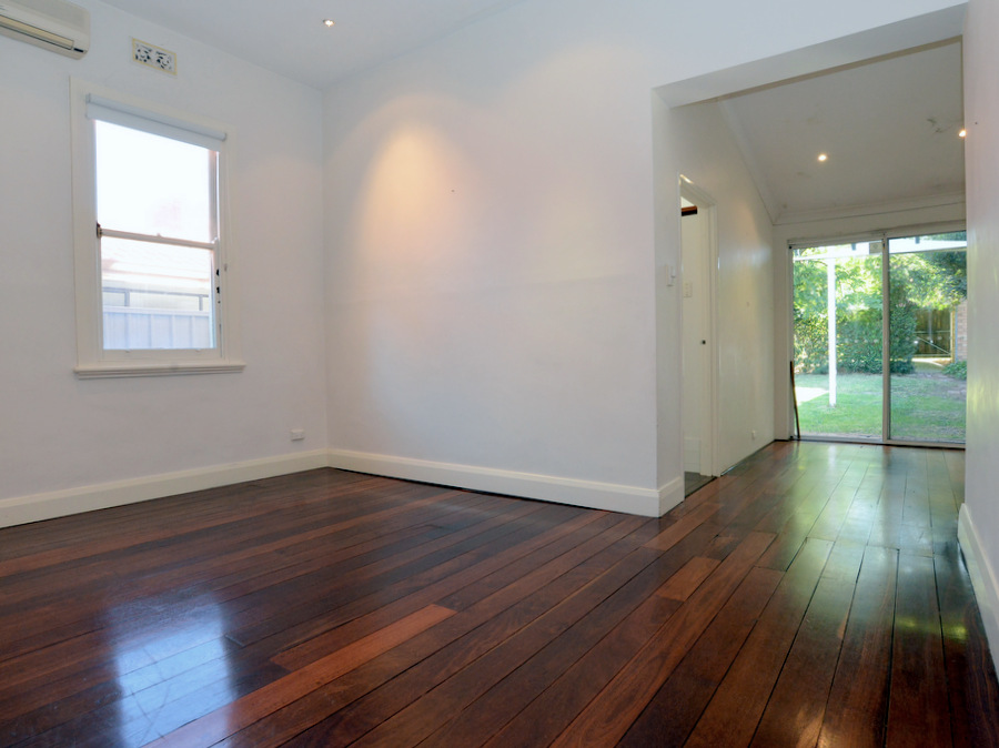 9 Leura Street Nedlands WA 6009