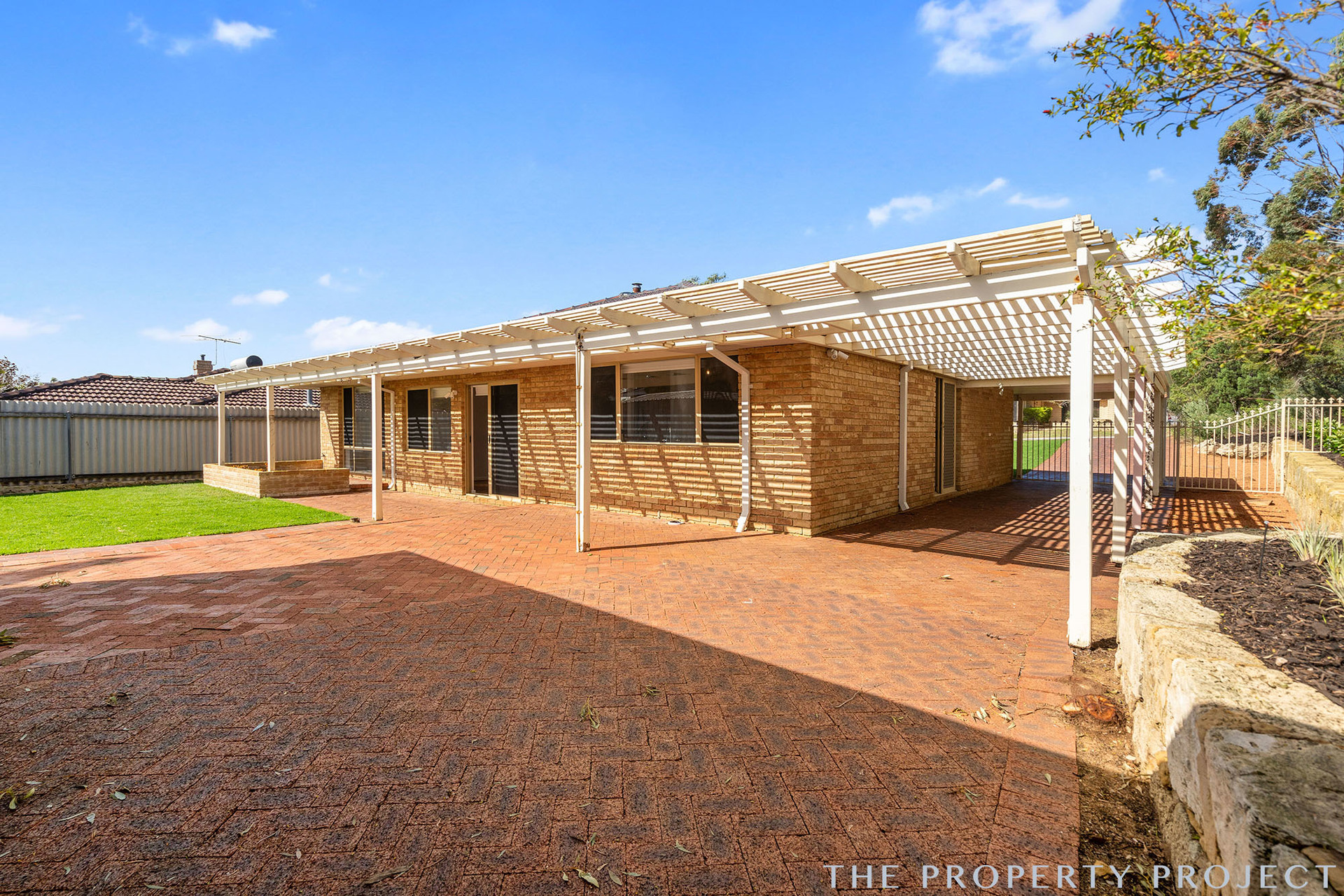 6 Parwich Rise Carine WA 6020