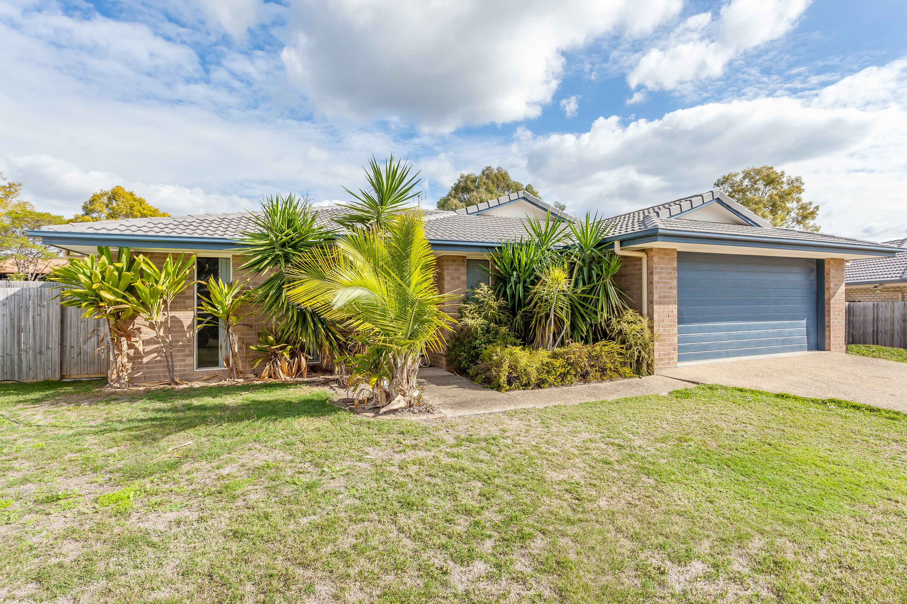 9 Paige Place, HELIDON QLD 4344