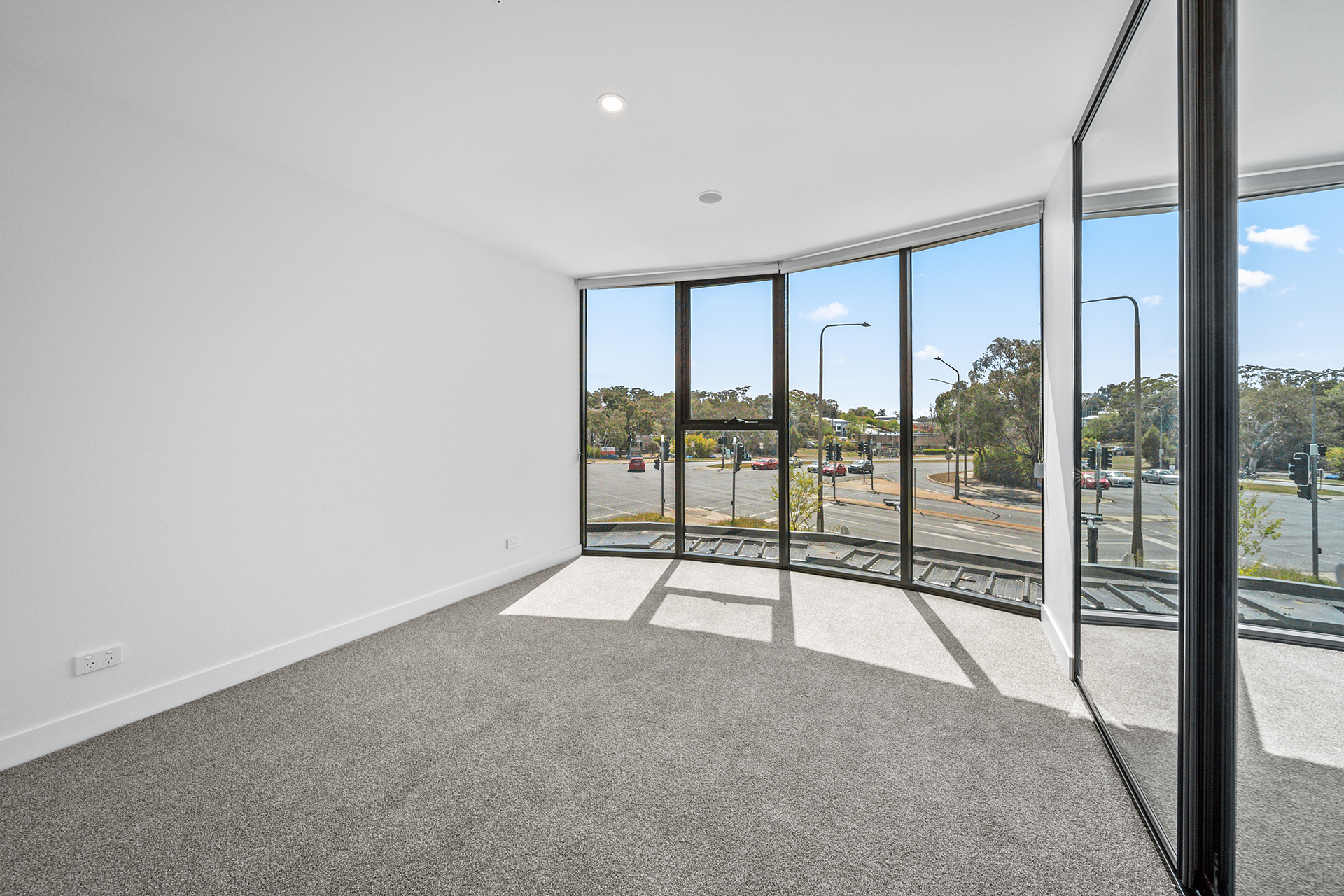 111/220 Melrose Drive, Phillip, photo 7
