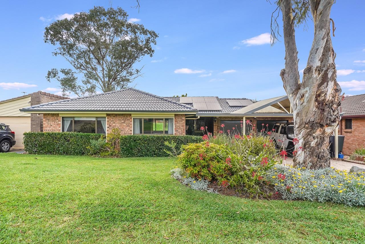 22 Stromeferry Crescent, ST ANDREWS NSW 2566