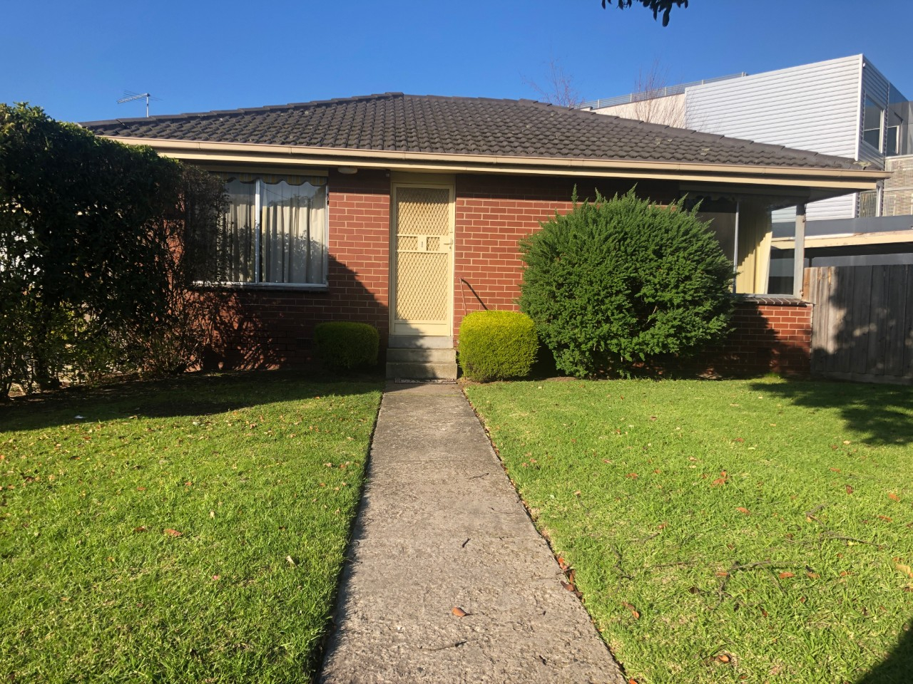 1 / 324 Main St, MORNINGTON VIC 3931