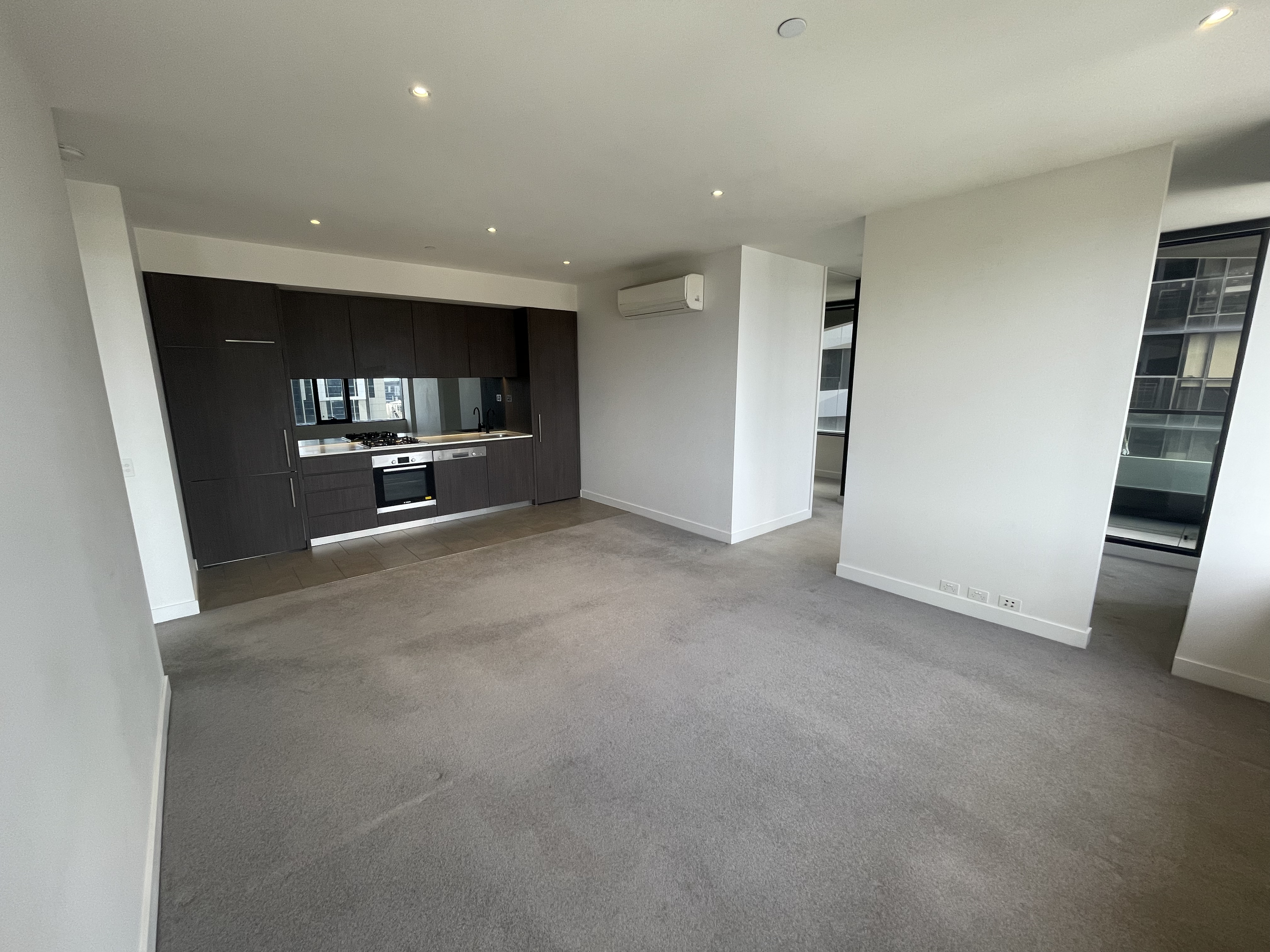 1813 / 155 Franklin Street, MELBOURNE VIC 3000
