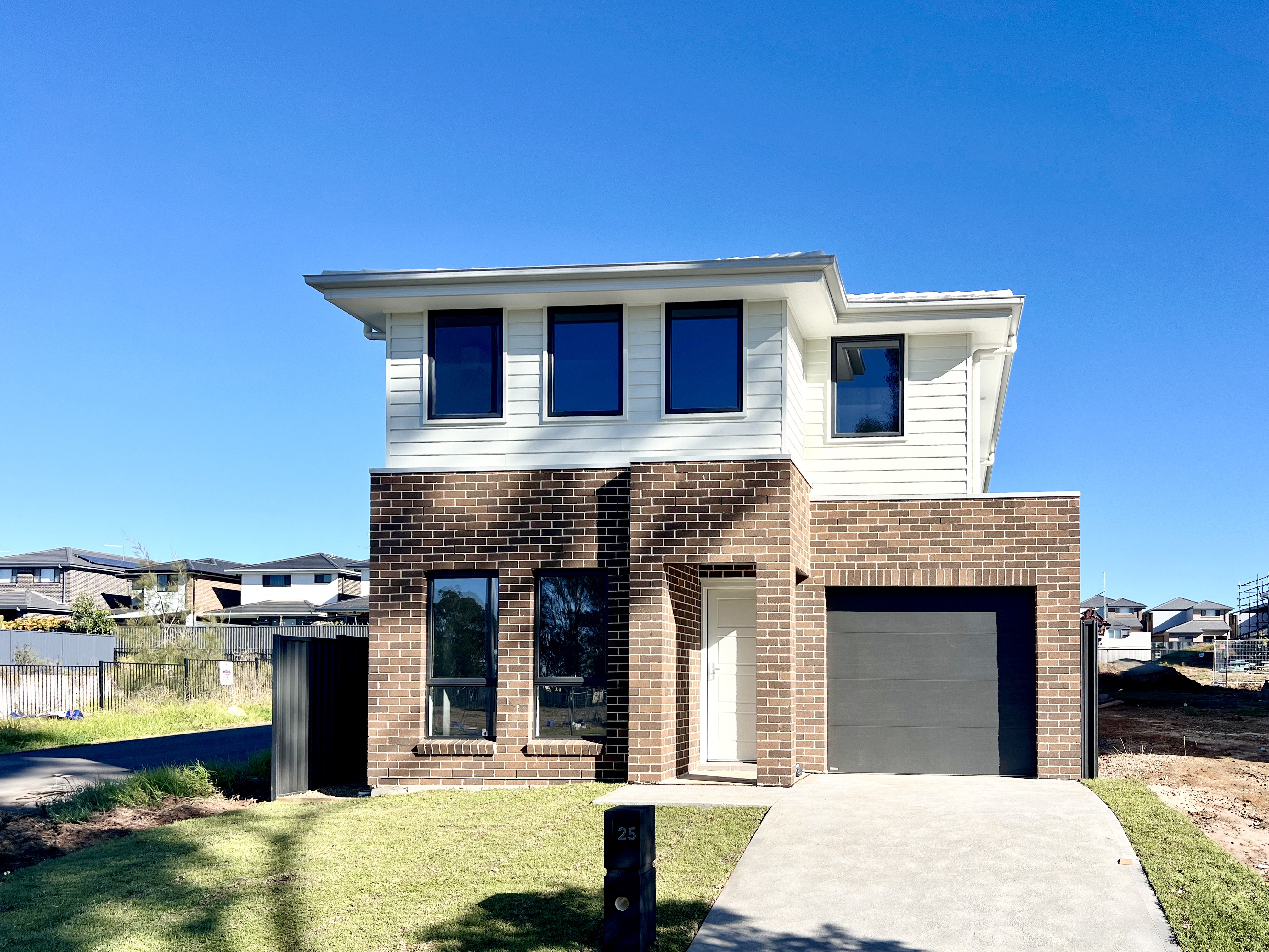 25 River Mint Avenue, LEPPINGTON NSW 2179