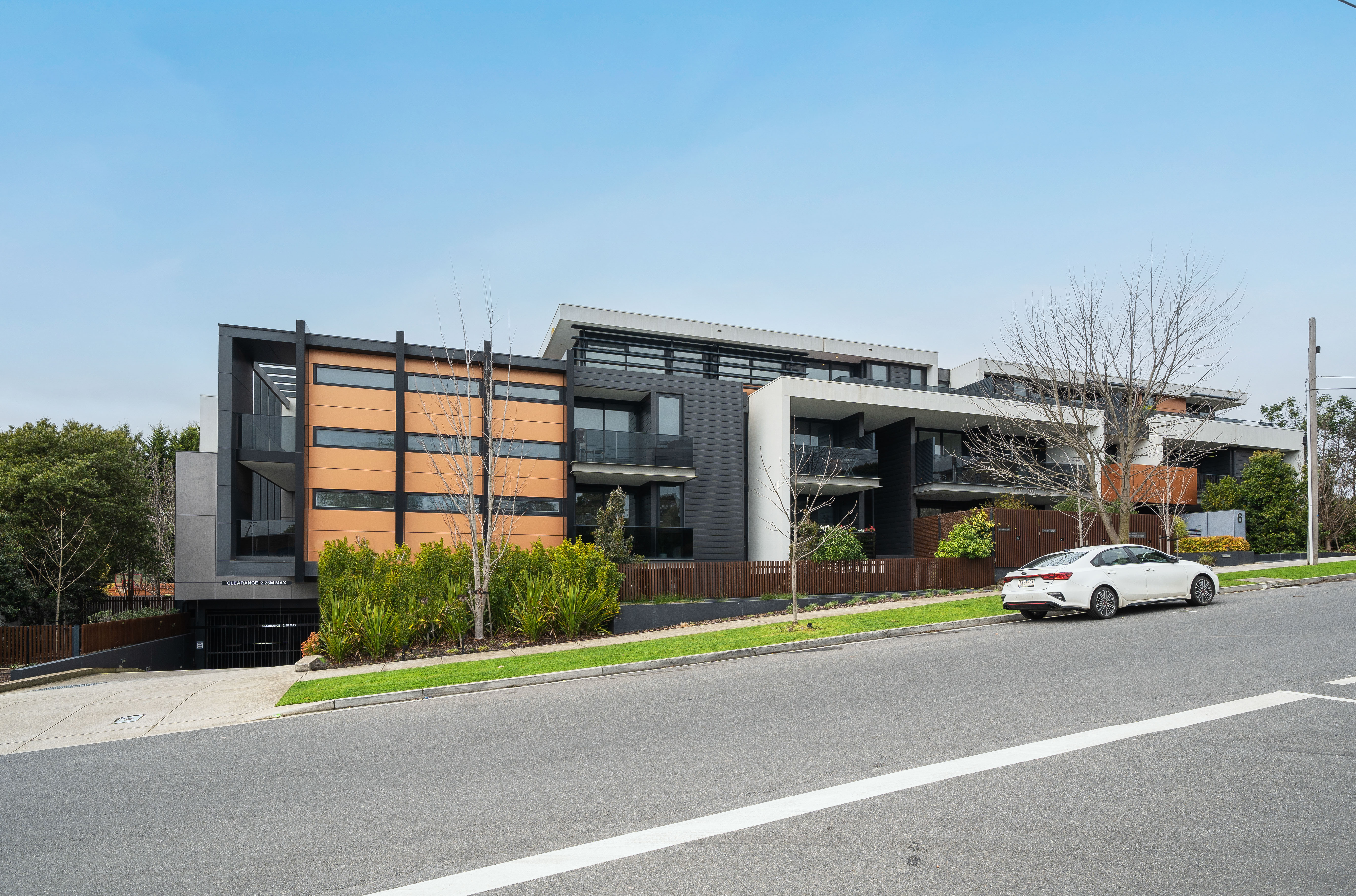 110 / 6 Thiele Street, DONCASTER VIC 3108