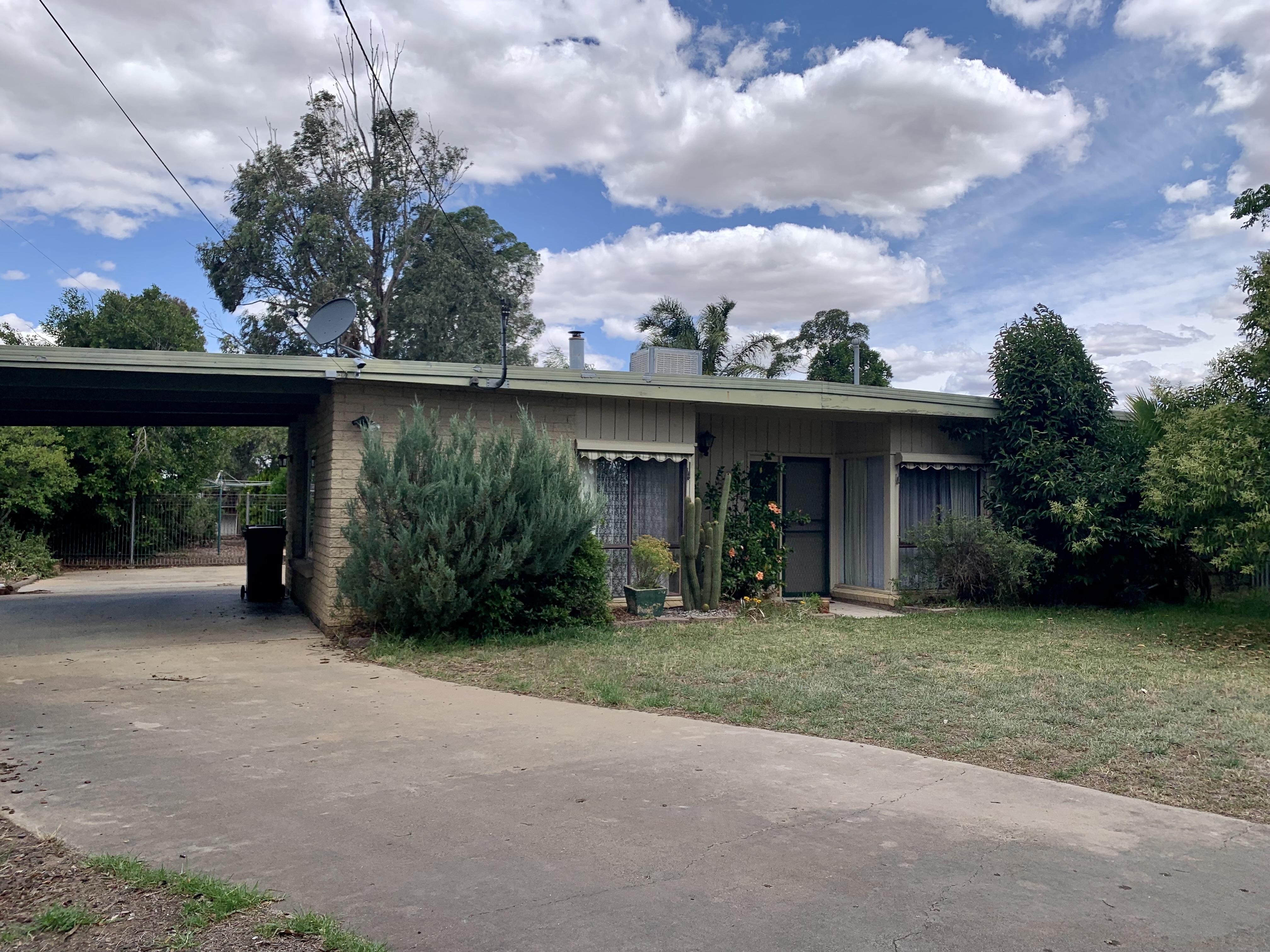 114 Decimus Street, DENILIQUIN NSW 2710