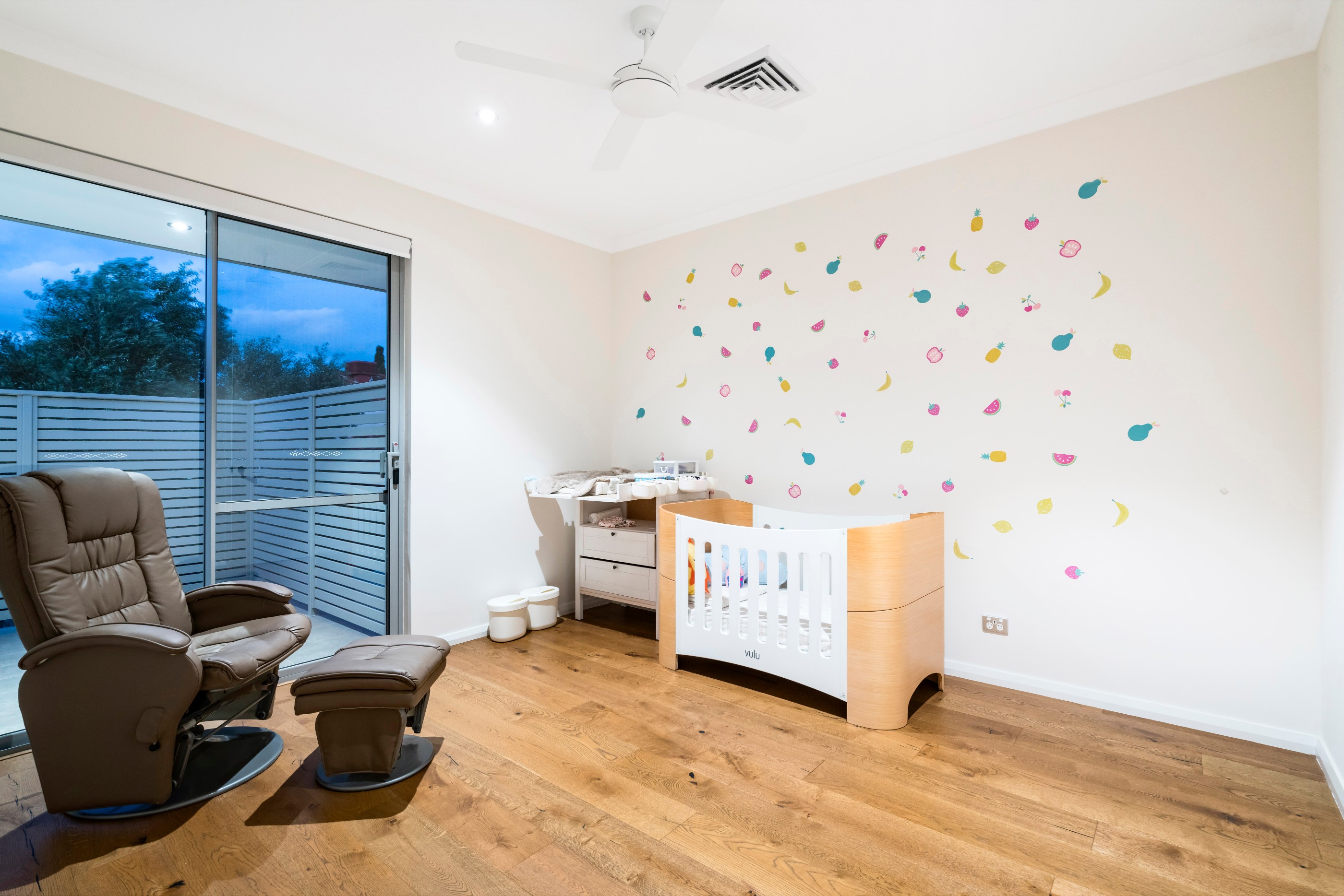 33 Dolomite Crt Churchlands WA 6018