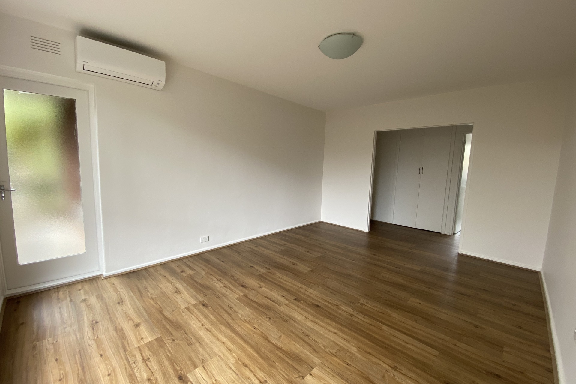 9 / 10 Albert Avenue, OAKLEIGH VIC 3166