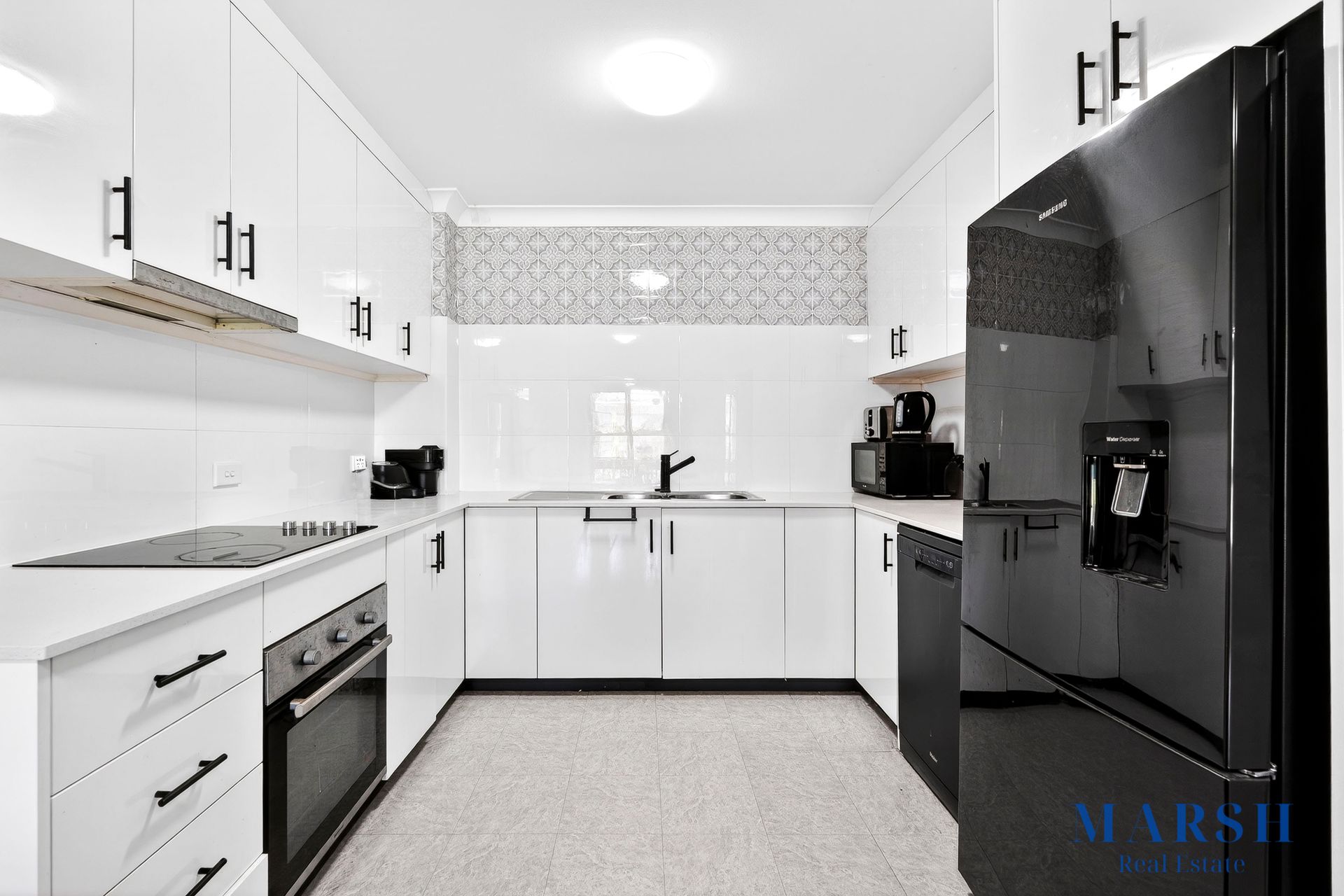 13 / 12-14 Monaco St, SURFERS PARADISE QLD 4217