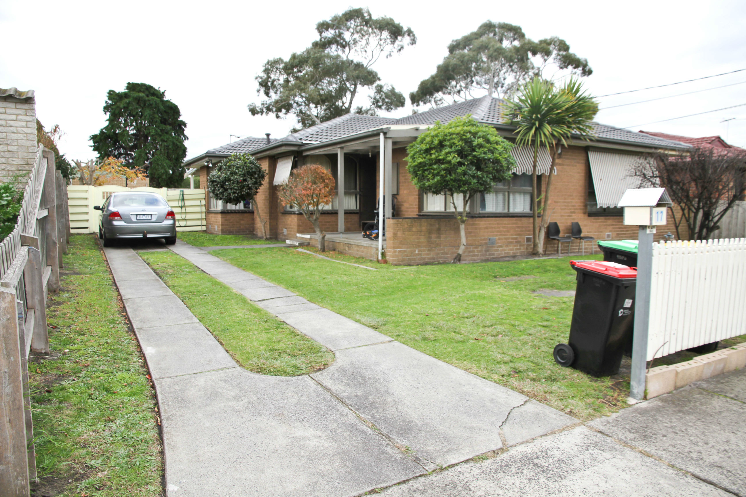 17 Springfield Road, SPRINGVALE SOUTH VIC 3172
