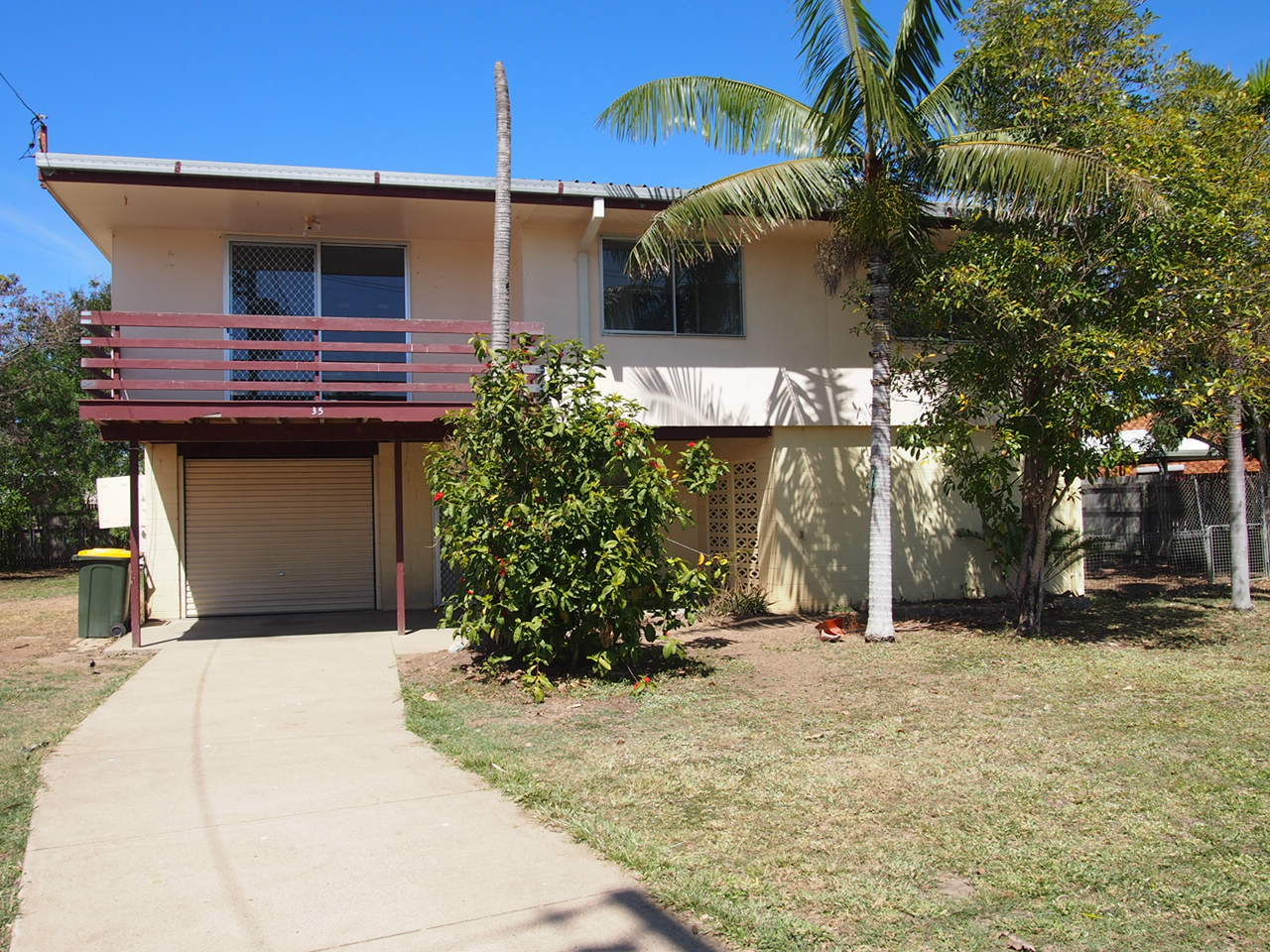 35 Falcon Cres, CONDON QLD 4815