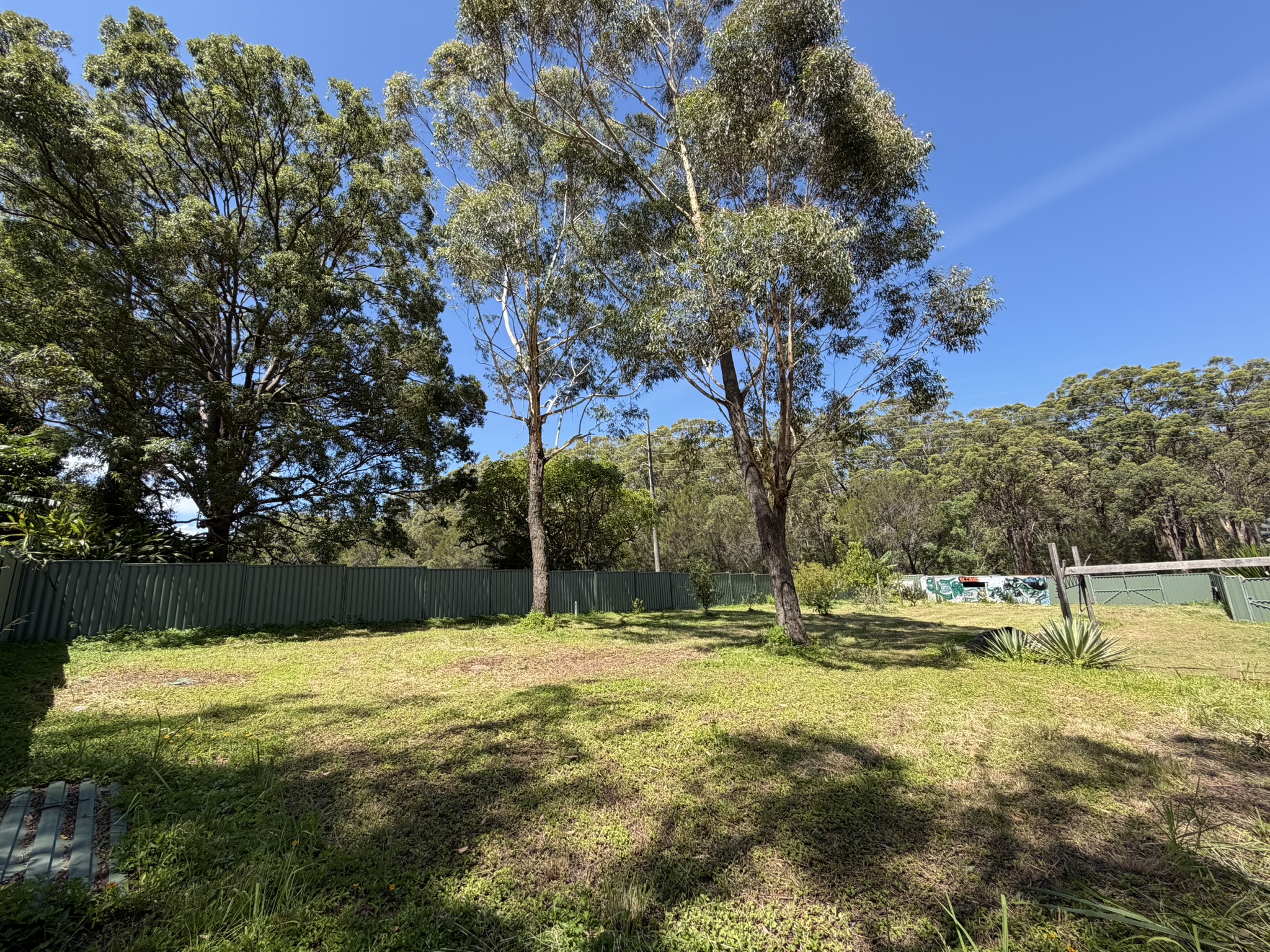 92 Centre Road, RUSSELL ISLAND QLD 4184