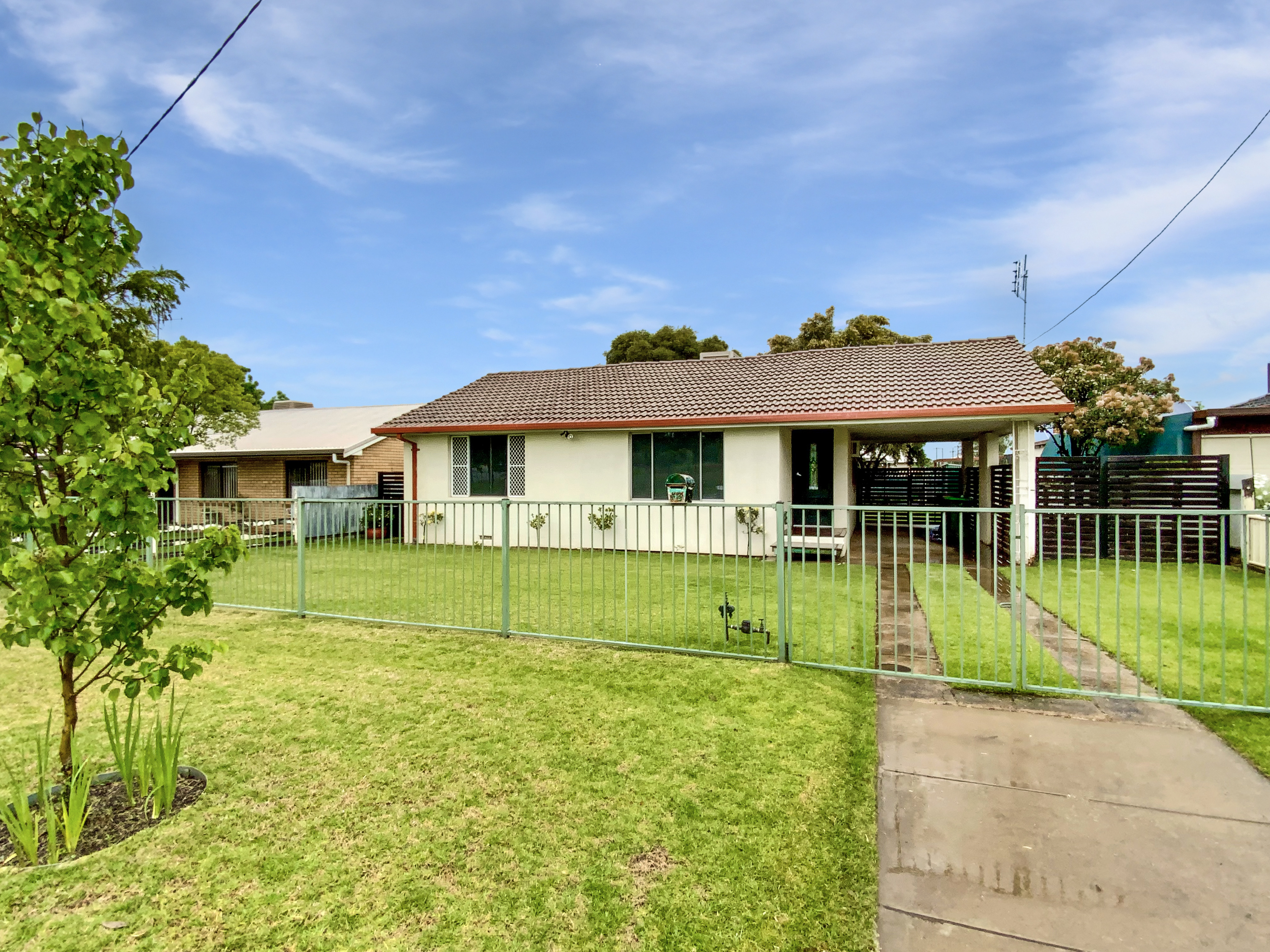 42 McDonnell Street, FORBES NSW 2871