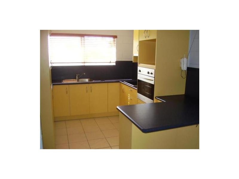 4 / 8 Piccadilly Street, HYDE PARK QLD 4812