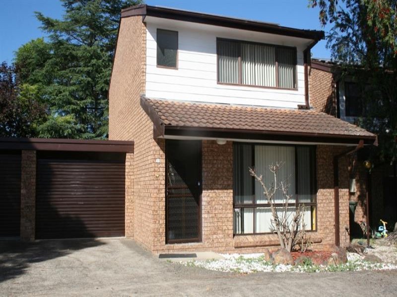 8 / 56 Adrian  St, MACQUARIE FIELDS NSW 2564
