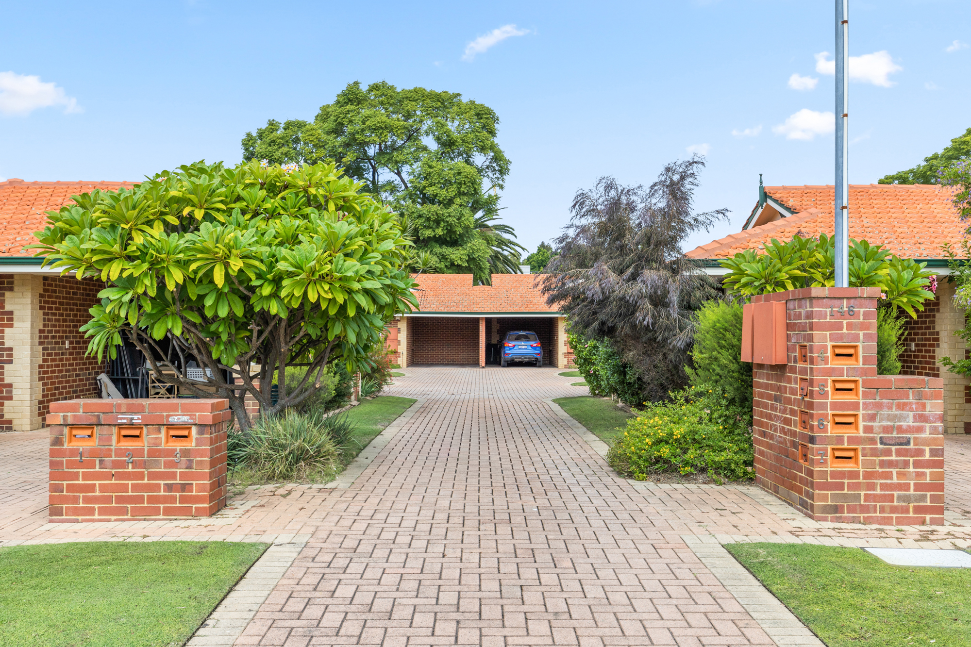 3 146 Shakespeare Ave Yokine WA 6060