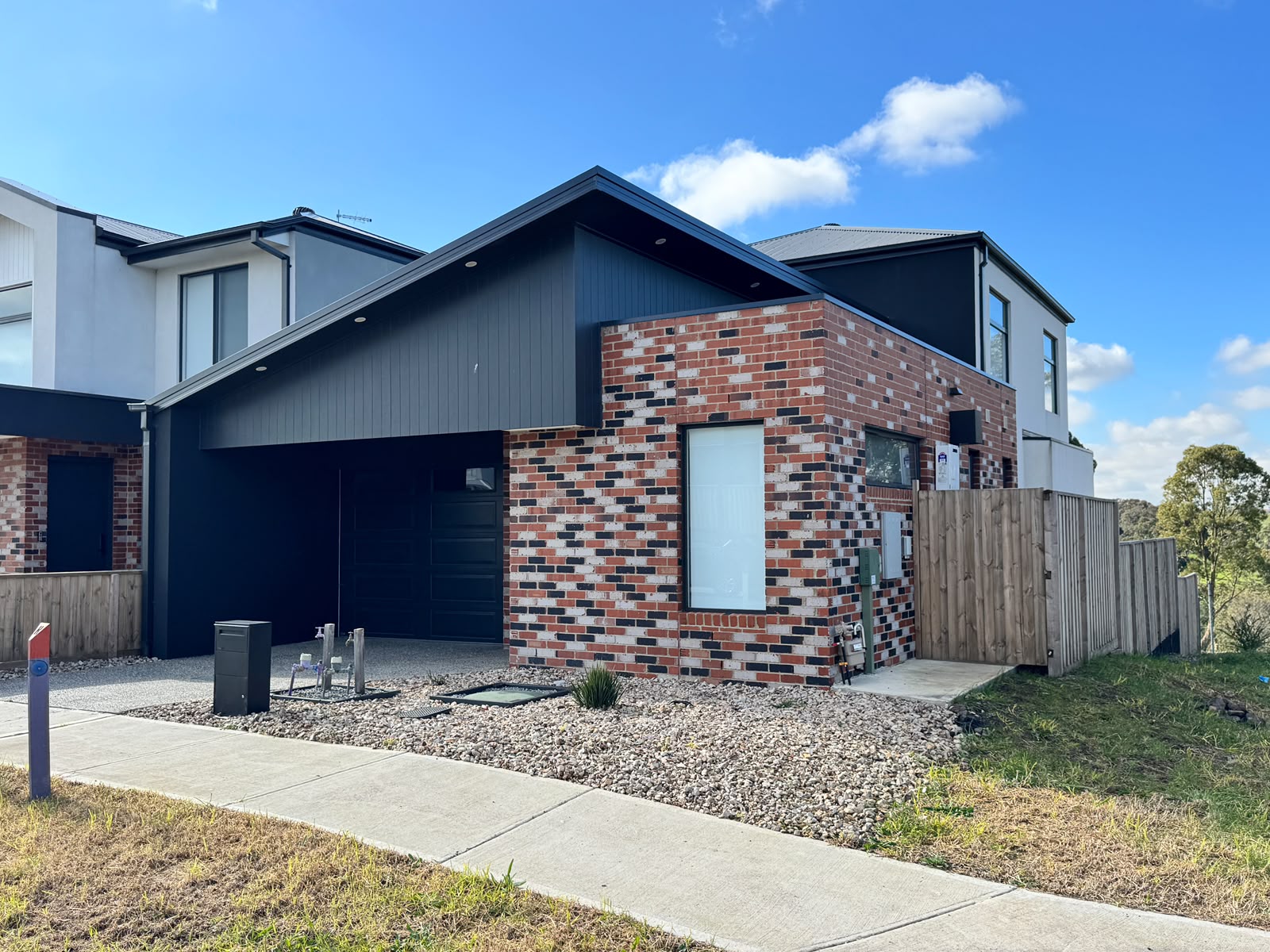2 Leafview Drive, GREENVALE VIC 3059