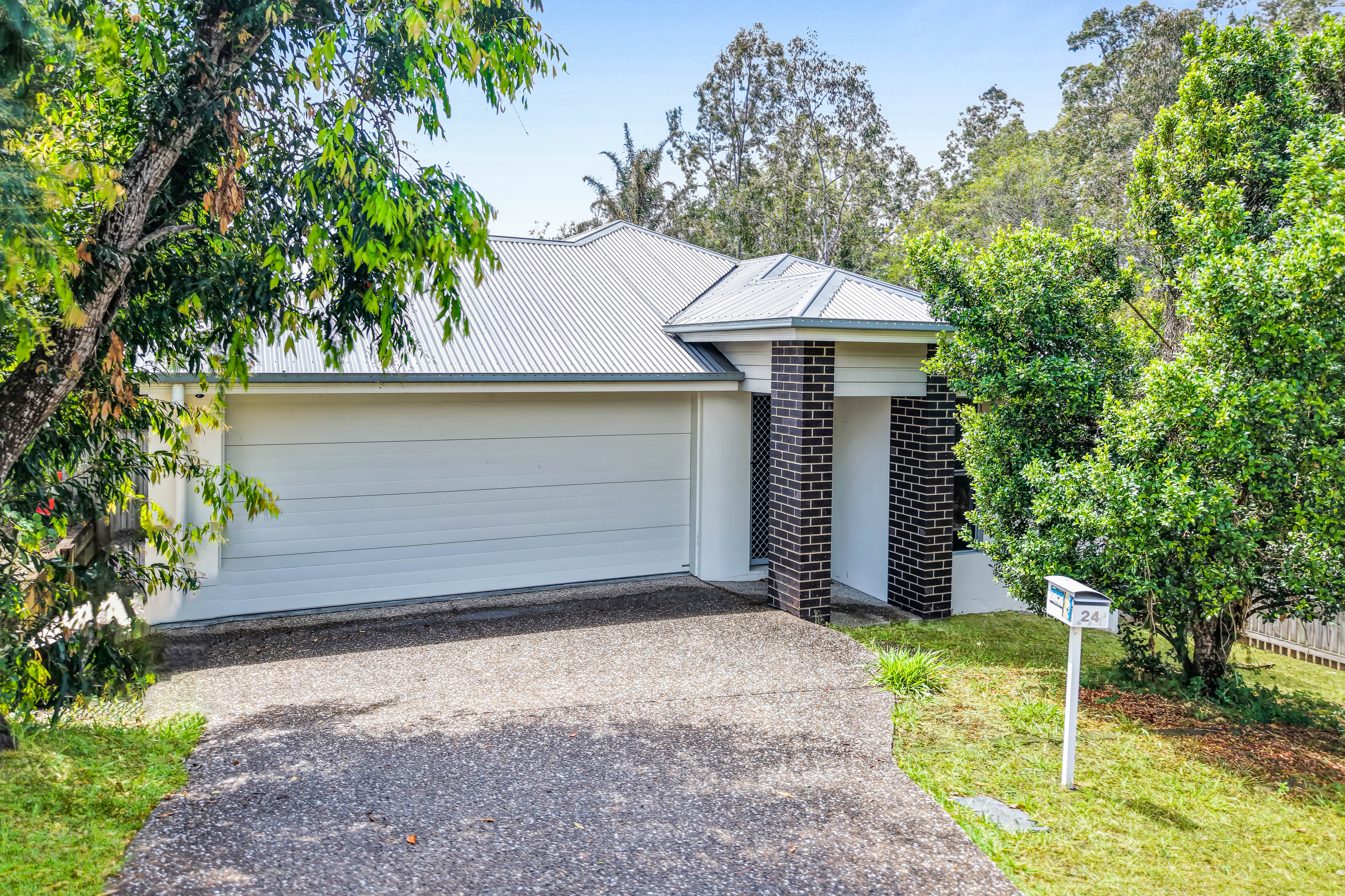 24 Hopman Way, SPRINGFIELD LAKES QLD 4300
